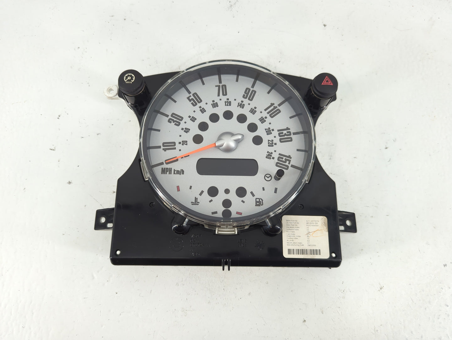 2006 Mini Cooper Instrument Cluster Speedometer Gauges P/N:6211- 6972078 Fits OEM Used Auto Parts - Oemusedautoparts1.com