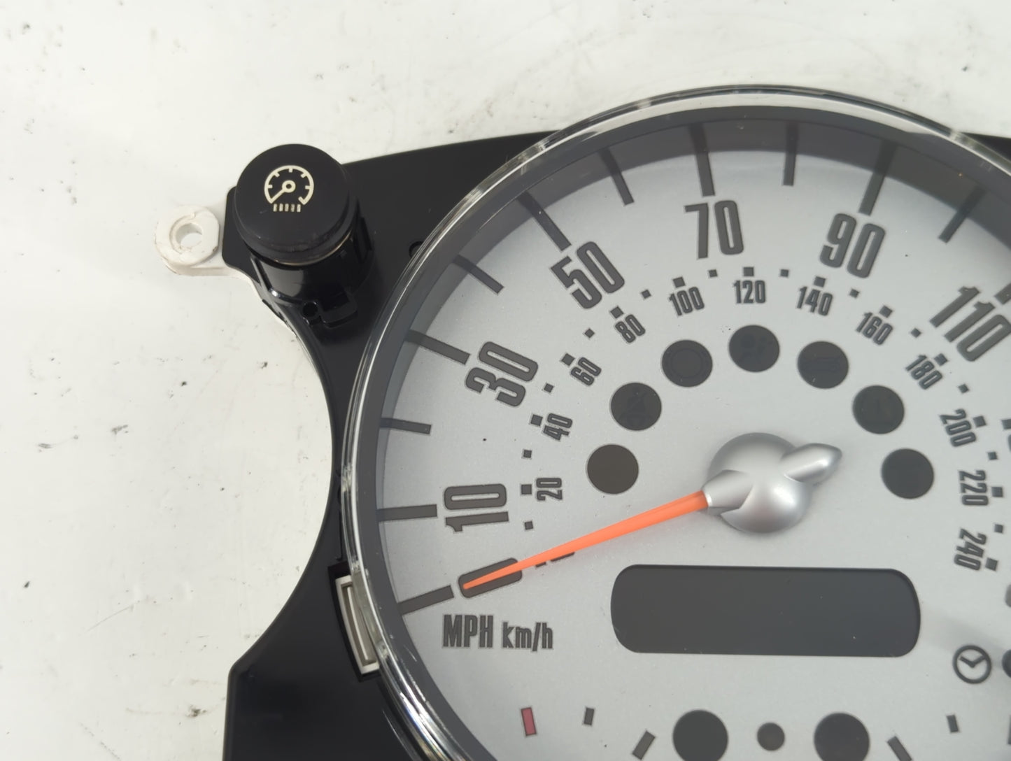2006 Mini Cooper Instrument Cluster Speedometer Gauges P/N:6211- 6972078 Fits OEM Used Auto Parts - Oemusedautoparts1.com