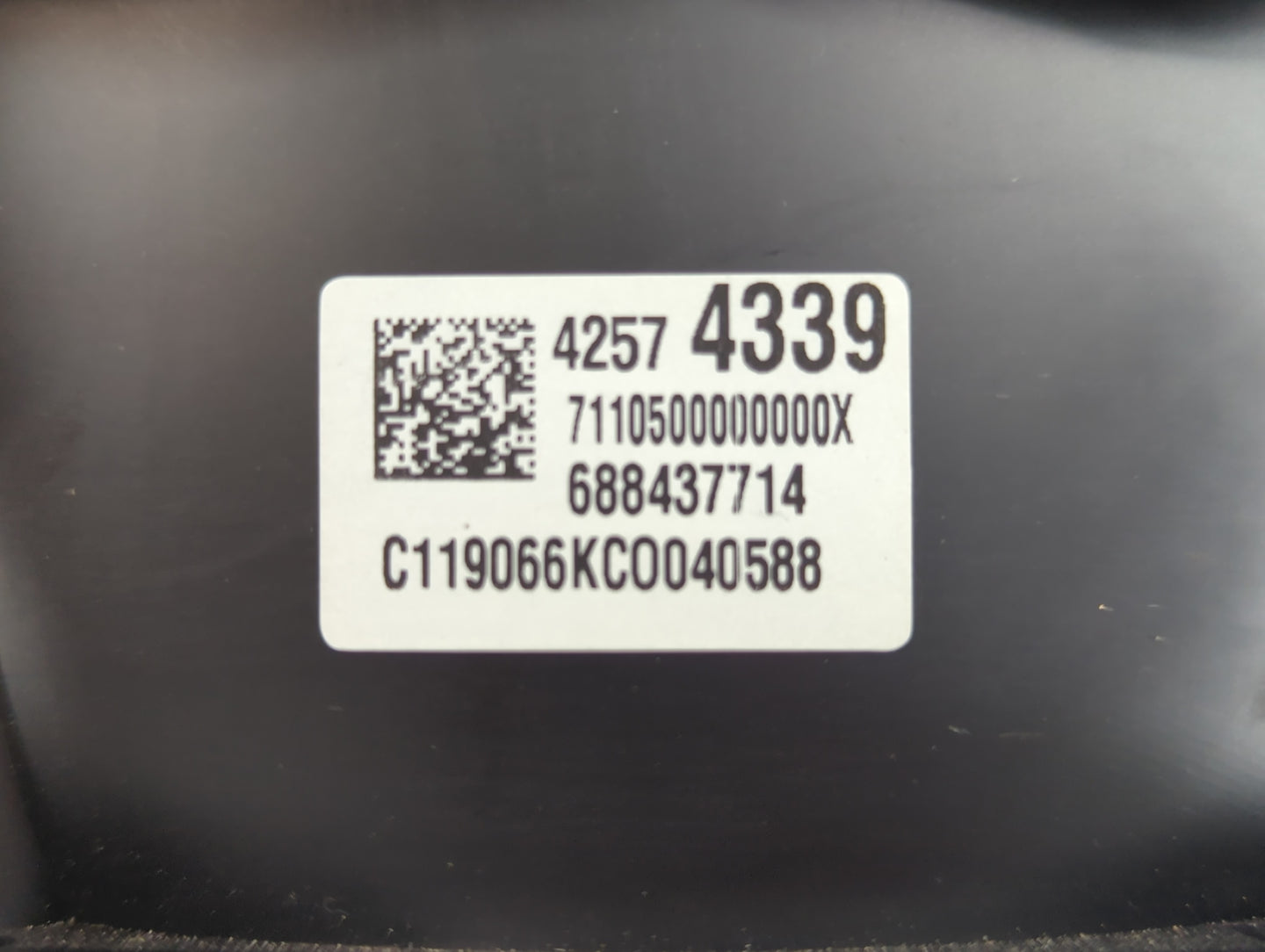 2017-2019 Chevrolet Sonic Instrument Cluster Speedometer Gauges P/N:42574339 Fits Fits 2017 2018 2019 OEM Used Auto Parts - Oemusedautoparts1.com