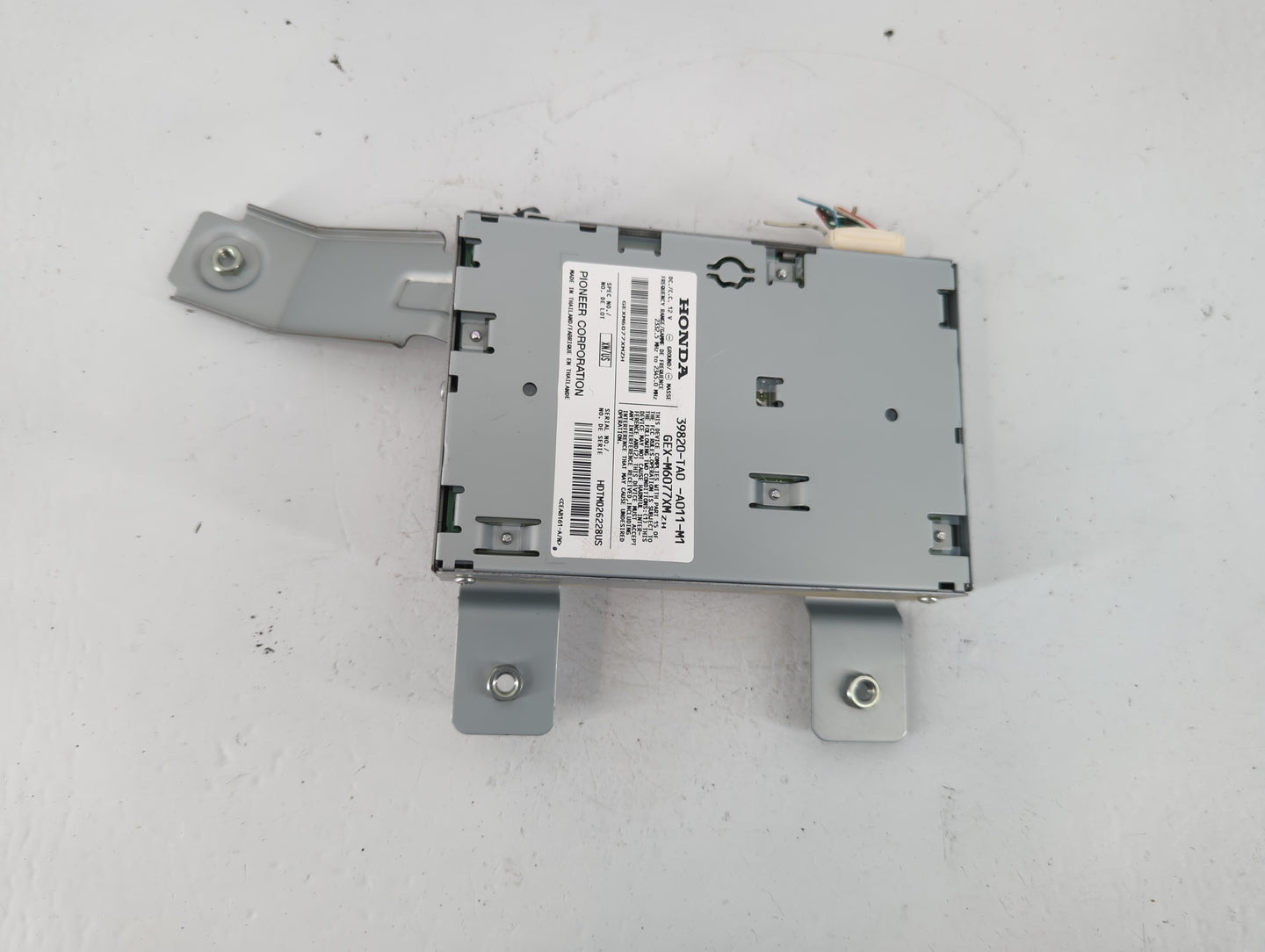 2012 Honda Crosstour Radio AM FM Cd Player Receiver Replacement P/N:39820-TA0-A011-M1 Fits Fits 2008 2009 2010 2011 OEM Used Auto Parts - Oemusedautoparts1.com