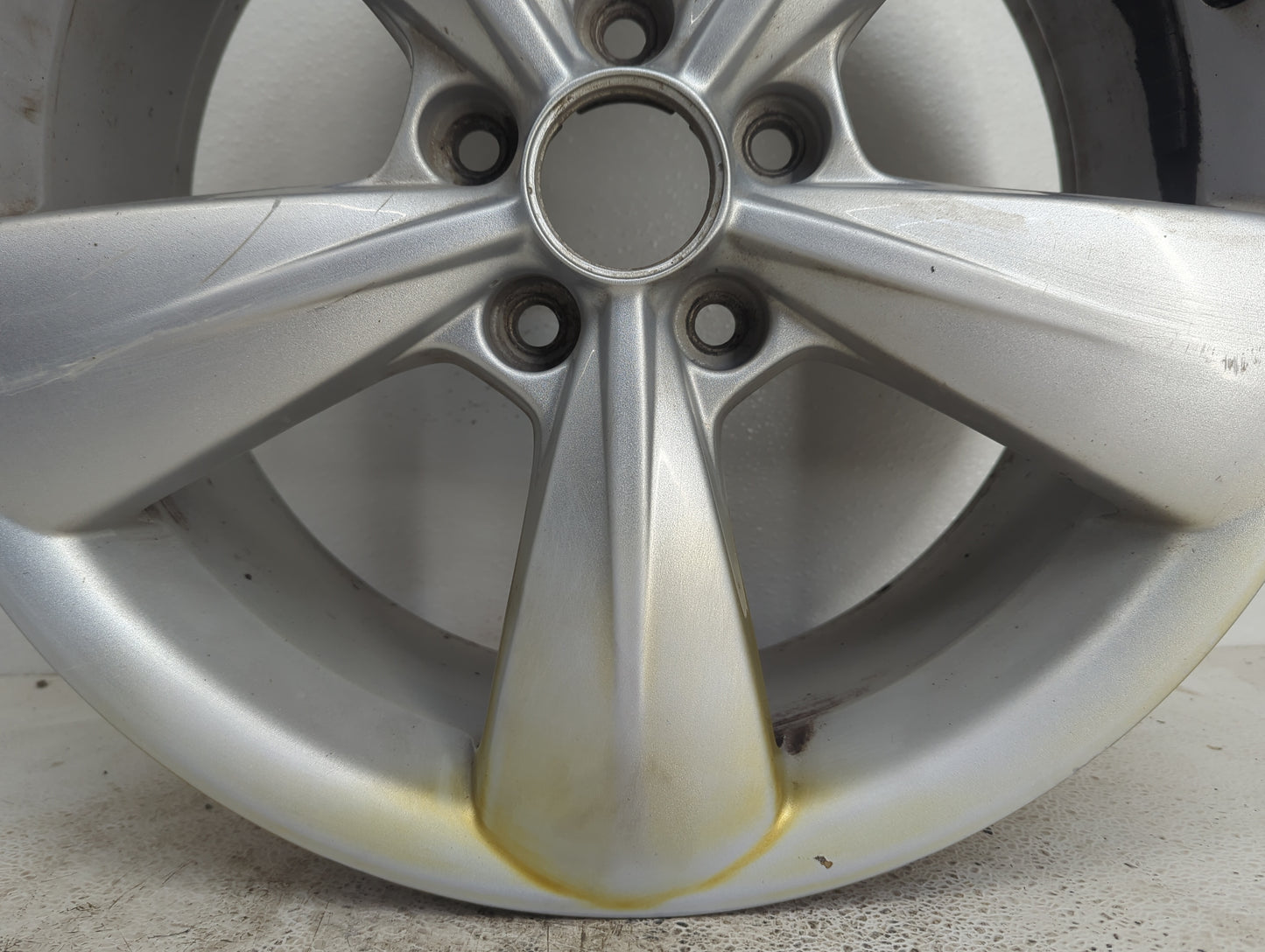 2013-2014 Ford Mustang Oem Wheel Rim