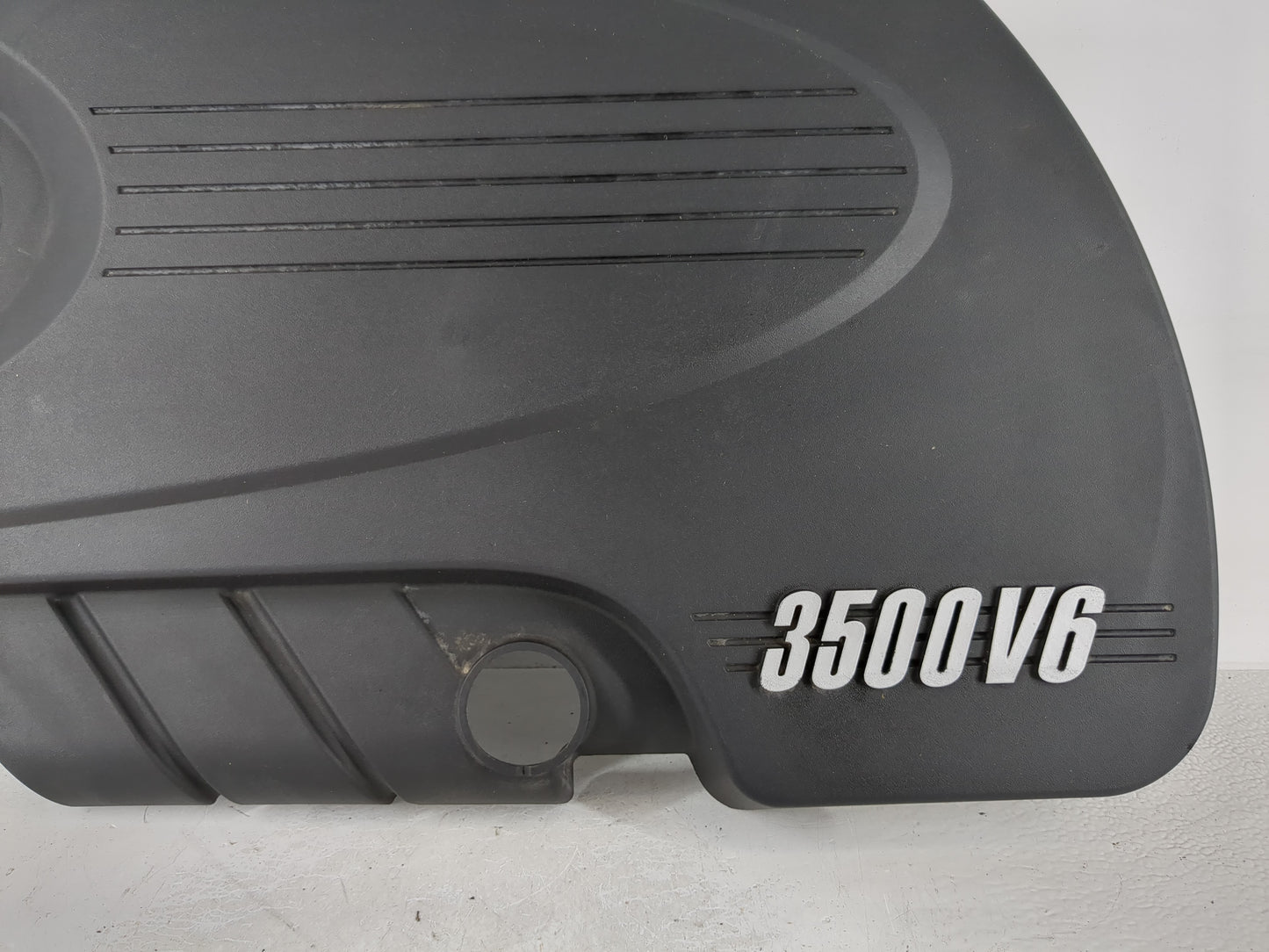 2011 Chevrolet Impala (80 & Up) Impala Engine Cover Black