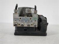 2018-2019 Chevrolet Equinox ABS Pump Control Module Replacement P/N:84646849 Fits Fits 2018 2019 2020 2021 OEM Used Auto Parts - Oemusedautoparts1.com