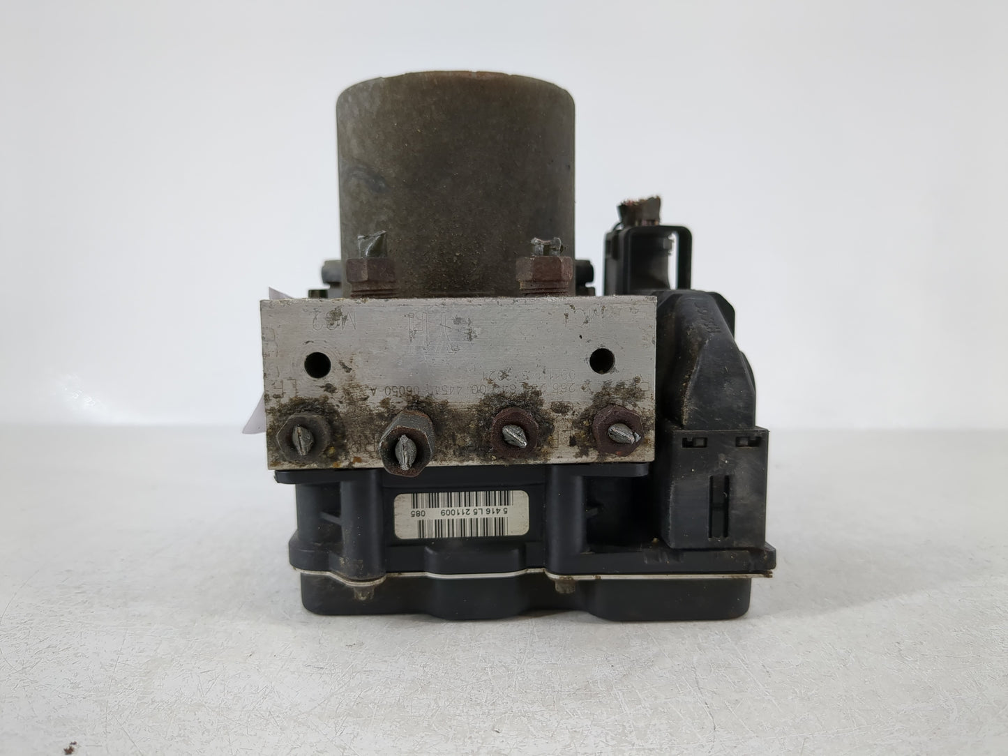 2007-2011 Toyota Camry ABS Pump Control Module Replacement P/N:0 265 951 196 Fits Fits 2007 2008 2009 2010 2011 OEM Used Auto Parts