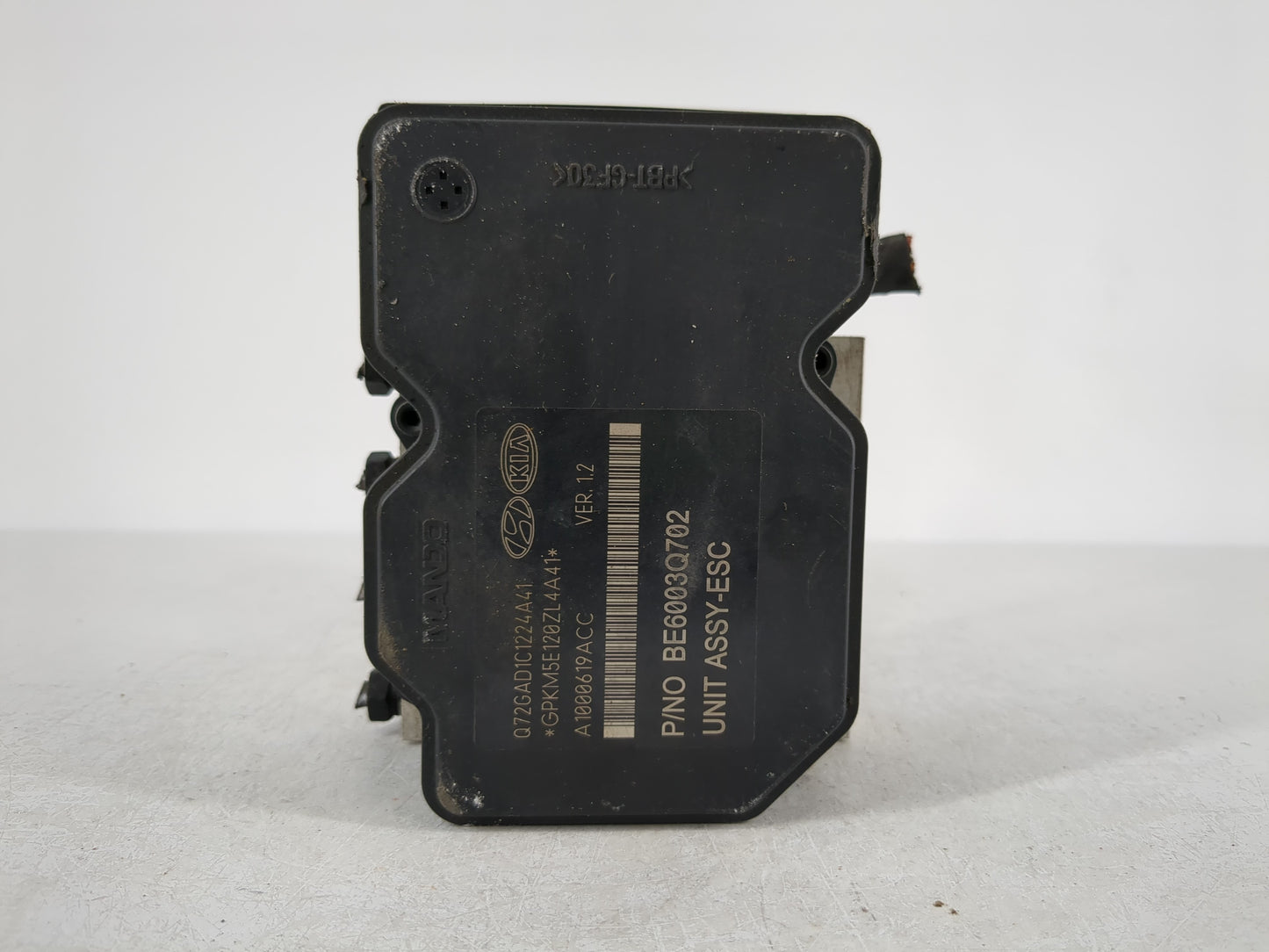 2015-2017 Hyundai Accent ABS Pump Control Module Replacement P/N:58920-1R460 Fits Fits 2015 2016 2017 OEM Used Auto Parts - Oemusedautoparts1.com