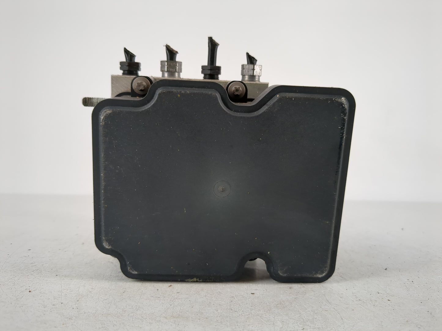 2015-2019 Ford Transit-250 ABS Pump Control Module Replacement P/N:FK41-2C405-AC Fits Fits 2015 2016 2017 2018 2019 OEM Used Auto Parts