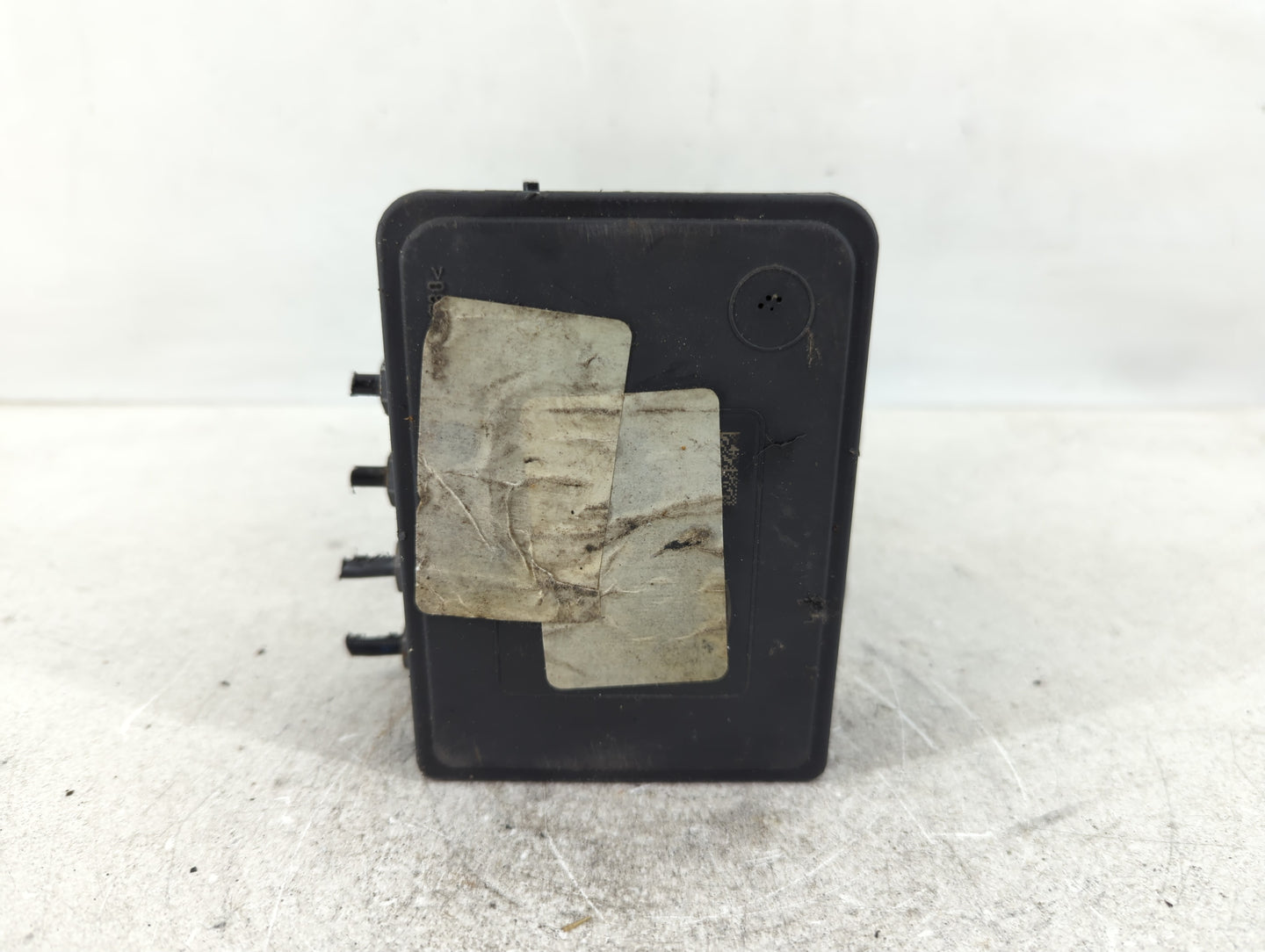 2019-2020 Ford Edge ABS Pump Control Module Replacement P/N:K2GC-2B373-DD Fits Fits 2019 2020 OEM Used Auto Parts - Oemusedautoparts1.com