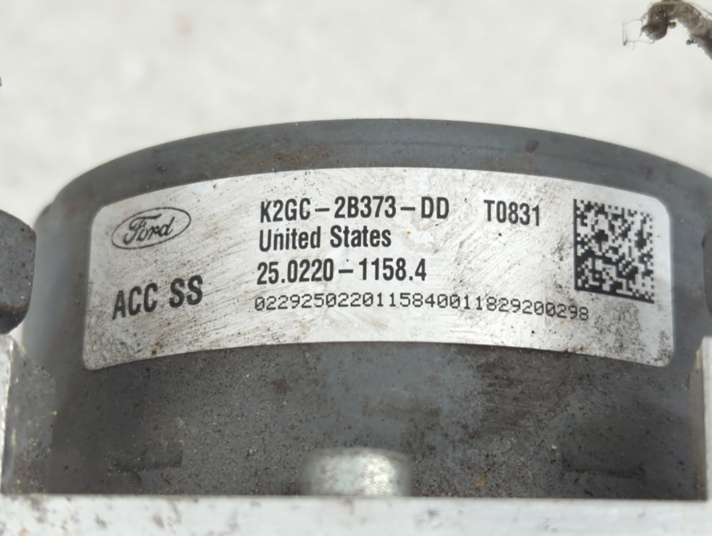 2019-2020 Ford Edge ABS Pump Control Module Replacement P/N:K2GC-2B373-DD Fits Fits 2019 2020 OEM Used Auto Parts - Oemusedautoparts1.com