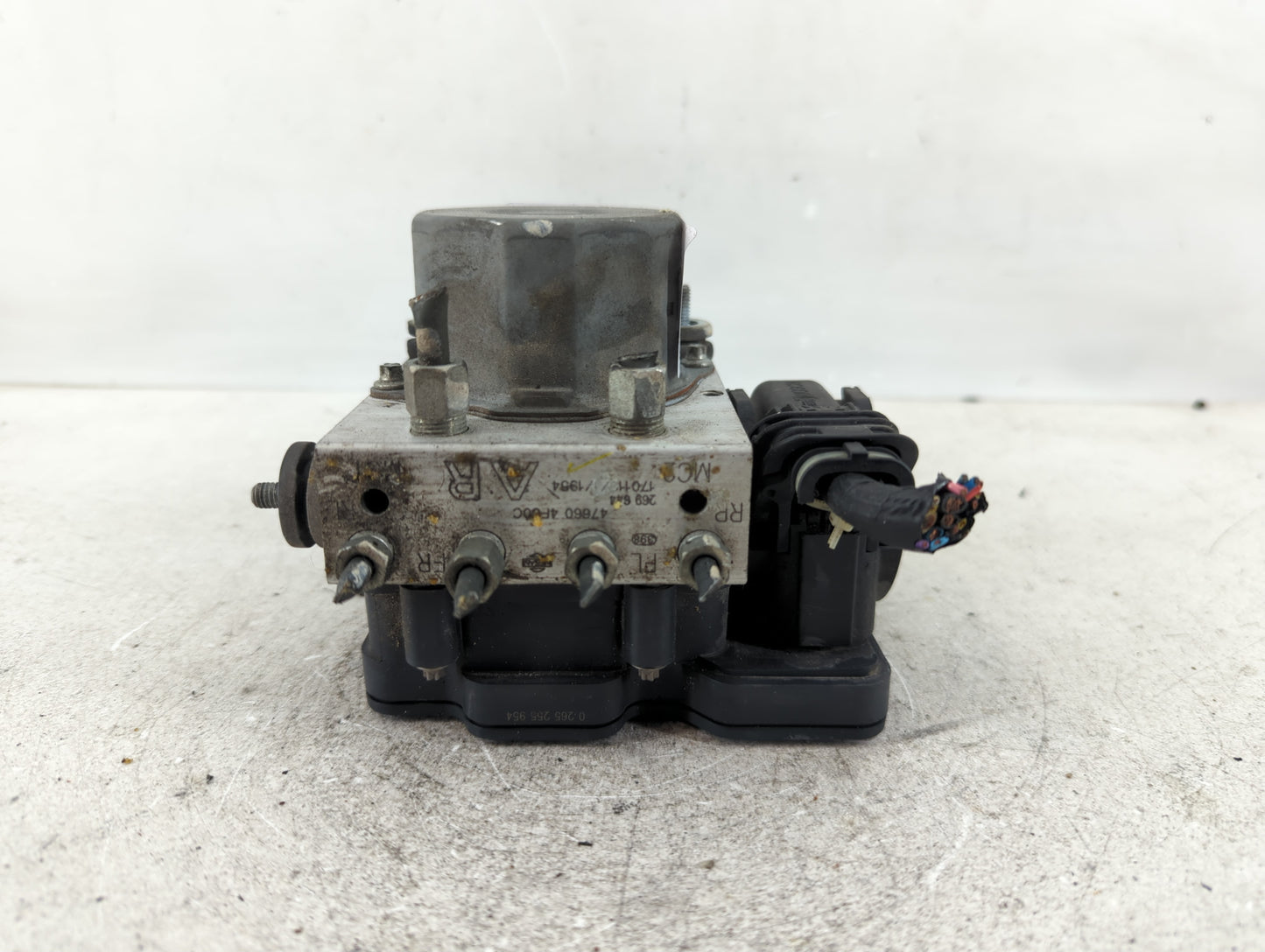 2016-2018 Nissan Sentra ABS Pump Control Module Replacement P/N:47660 4FU0C Fits Fits 2016 2017 2018 OEM Used Auto Parts - Oemusedautoparts1.com