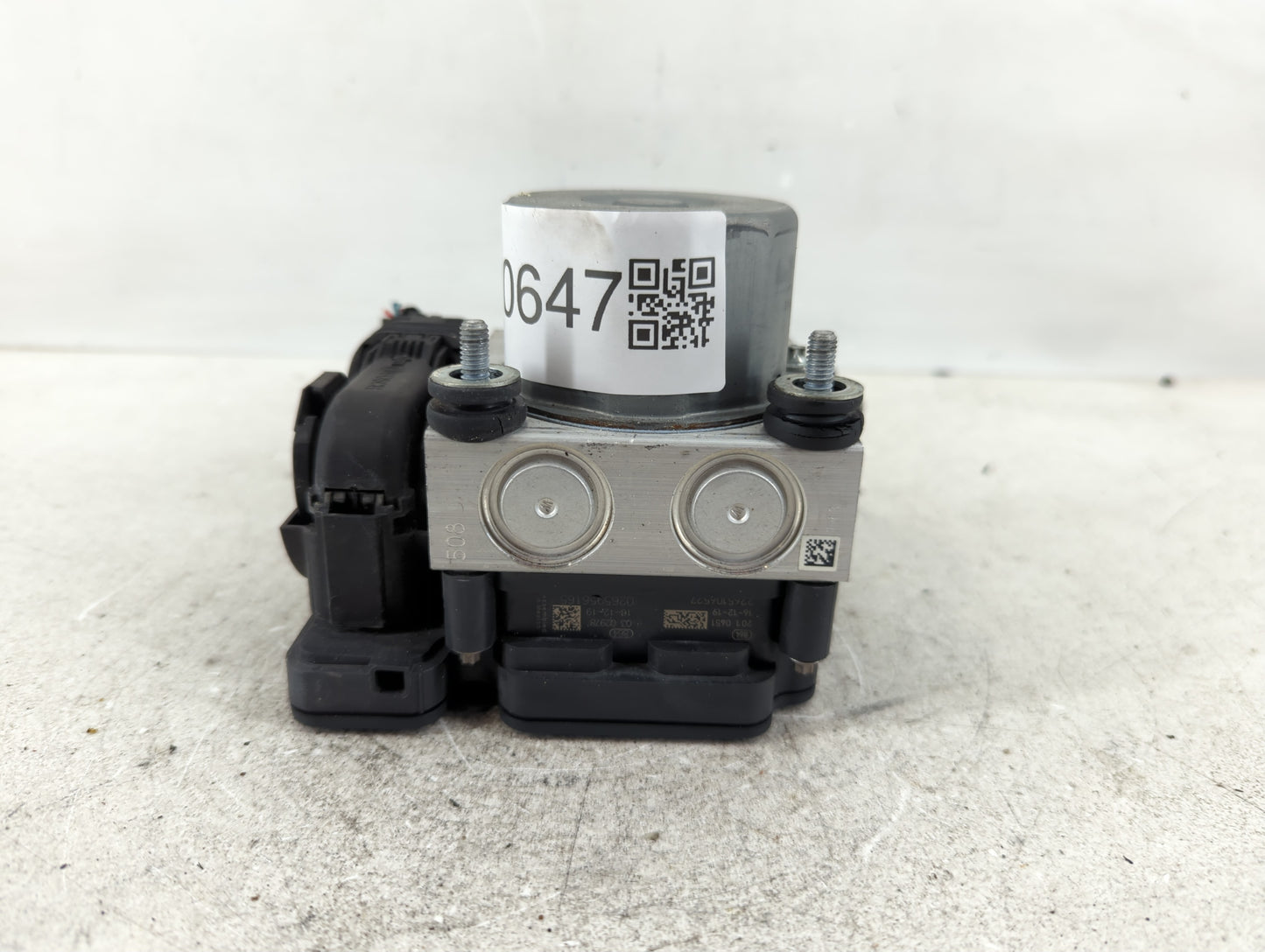 2016-2018 Nissan Sentra ABS Pump Control Module Replacement P/N:47660 4FU0C Fits Fits 2016 2017 2018 OEM Used Auto Parts - Oemusedautoparts1.com
