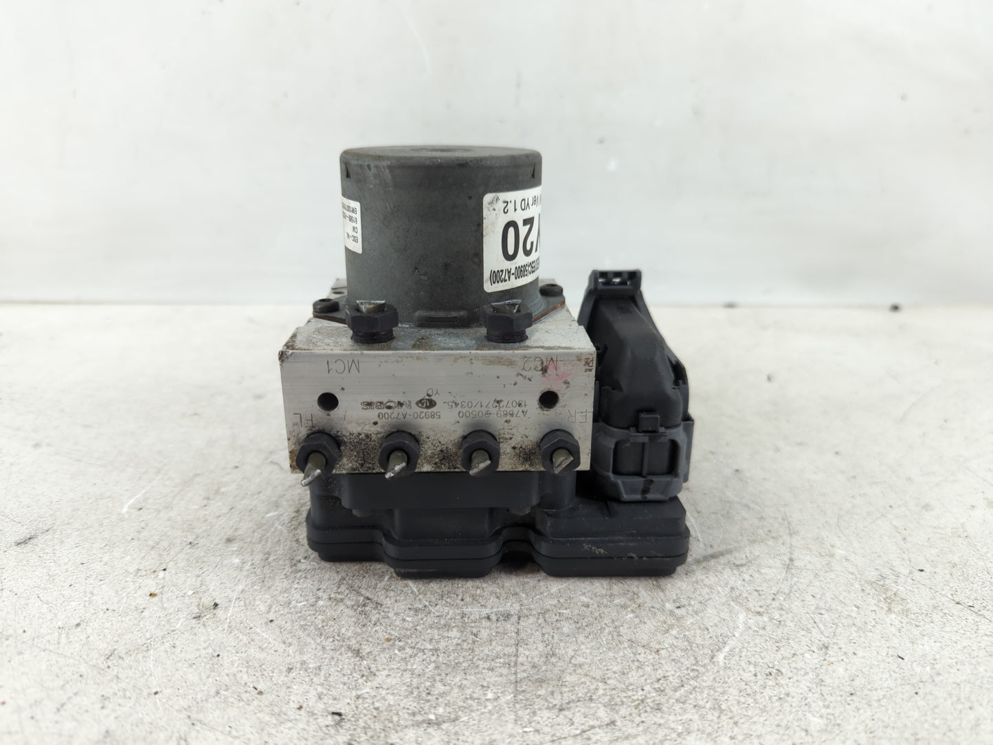 2014-2016 Kia Forte ABS Pump Control Module Replacement P/N:58900-A7200 Fits Fits 2014 2015 2016 OEM Used Auto Parts - Oemusedautoparts1.com