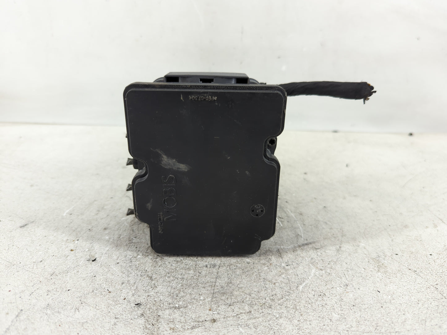 2014-2016 Kia Forte ABS Pump Control Module Replacement P/N:58900-A7200 Fits Fits 2014 2015 2016 OEM Used Auto Parts - Oemusedautoparts1.com