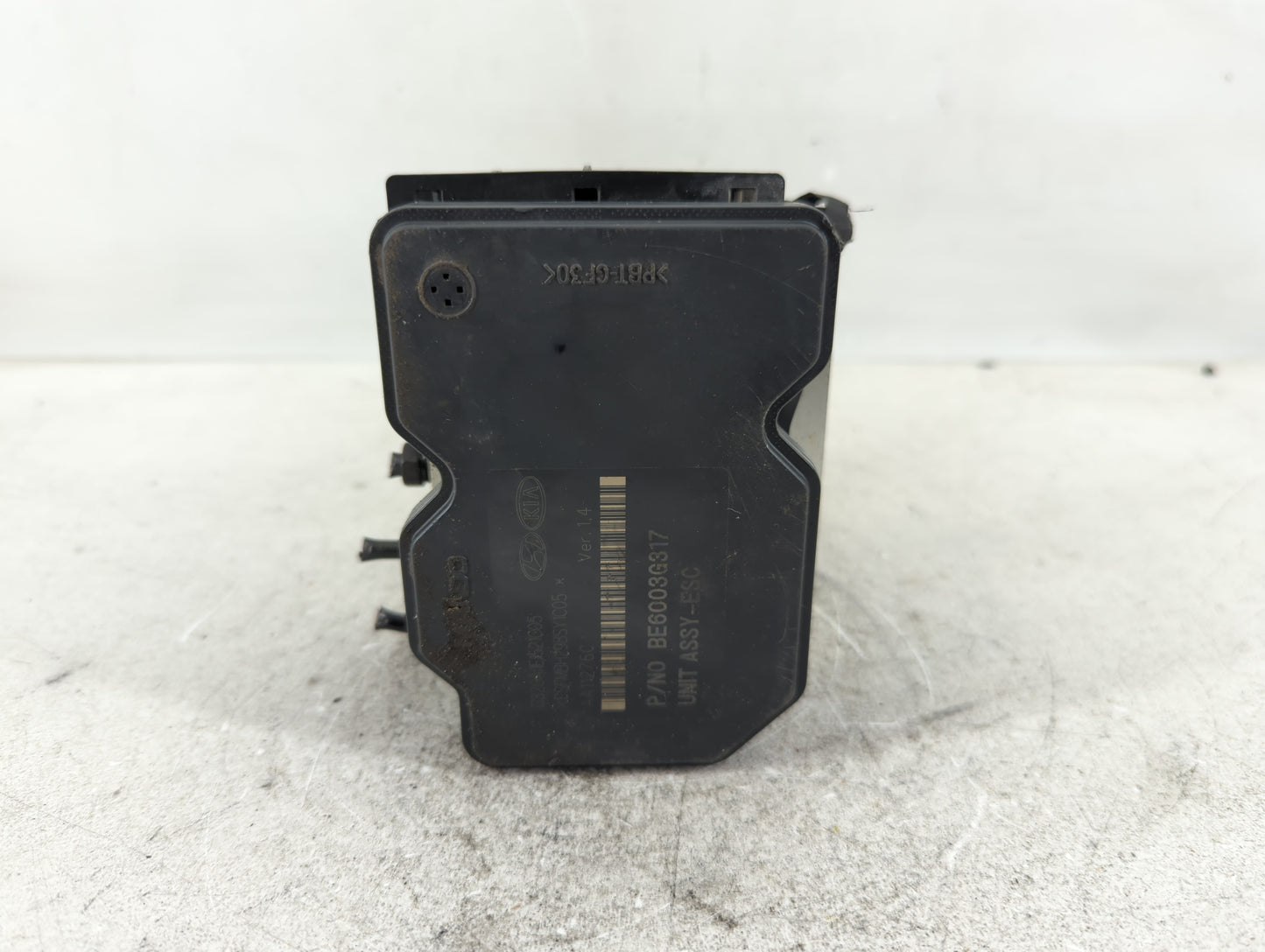 2011-2013 Kia Optima ABS Pump Control Module Replacement P/N:58920-2T550 Fits Fits 2011 2012 2013 OEM Used Auto Parts - Oemusedautoparts1.com
