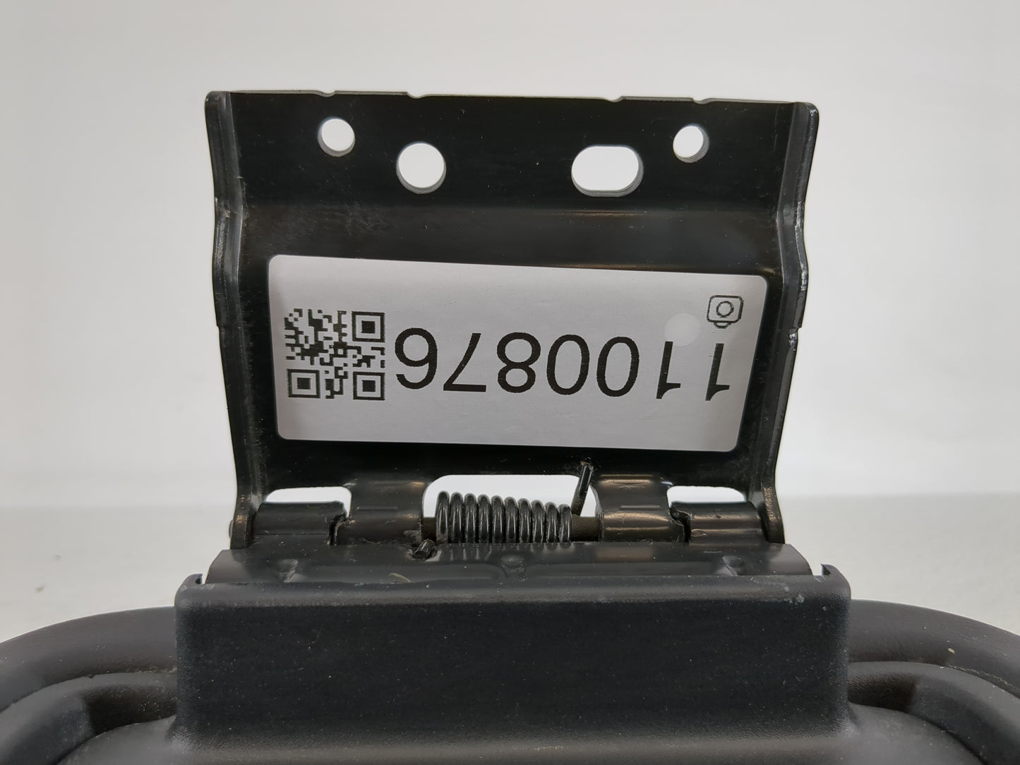 2012-2014 Chrysler 300 Center Console Armrest Cover Lid Fits Fits 2012 2013 2014 OEM Used Auto Parts - Oemusedautoparts1.com