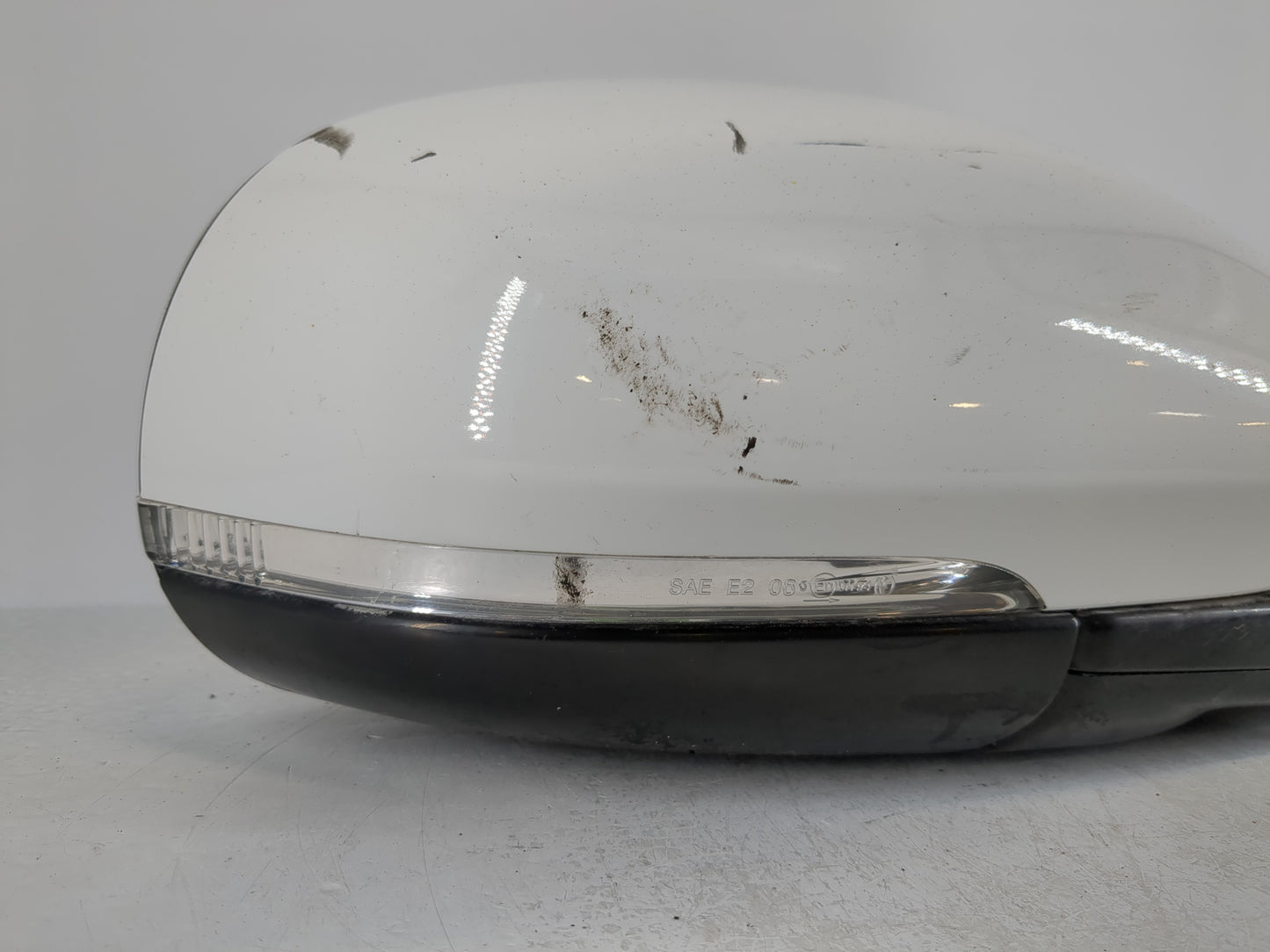 2010-2015 Jaguar Xj Side Mirror Replacement Passenger Right View Door Mirror P/N:A049504 Fits Fits 2010 2011 2012 2013 2014 2015 OEM Used Auto Parts