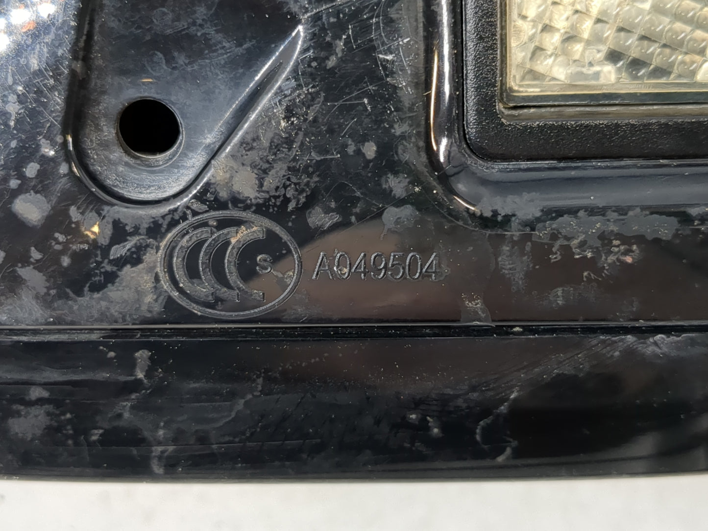 2010-2015 Jaguar Xj Side Mirror Replacement Passenger Right View Door Mirror P/N:A049504 Fits Fits 2010 2011 2012 2013 2014 2015 OEM Used Auto Parts