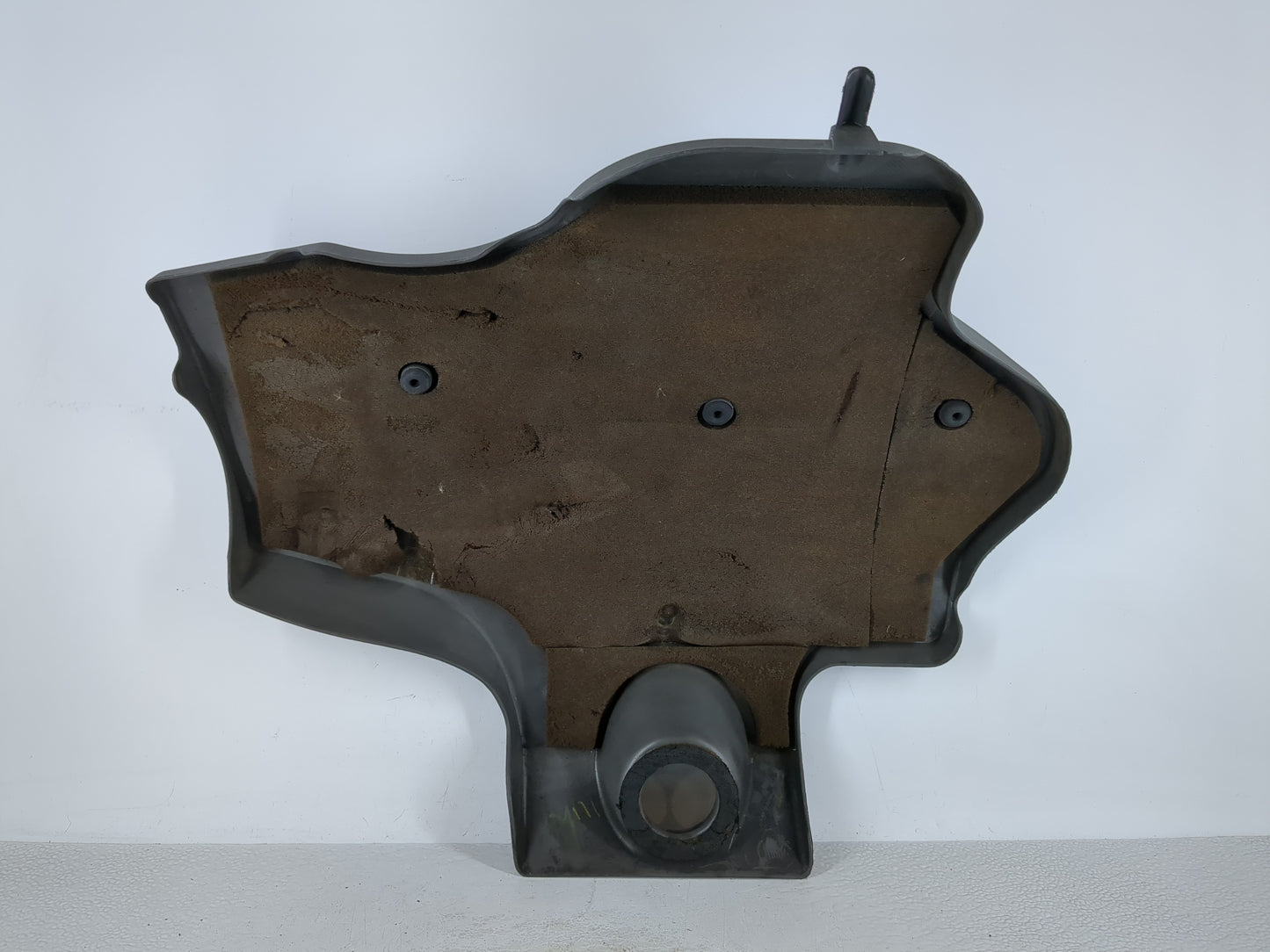 2005 Chevrolet Impala Engine Cover Black
