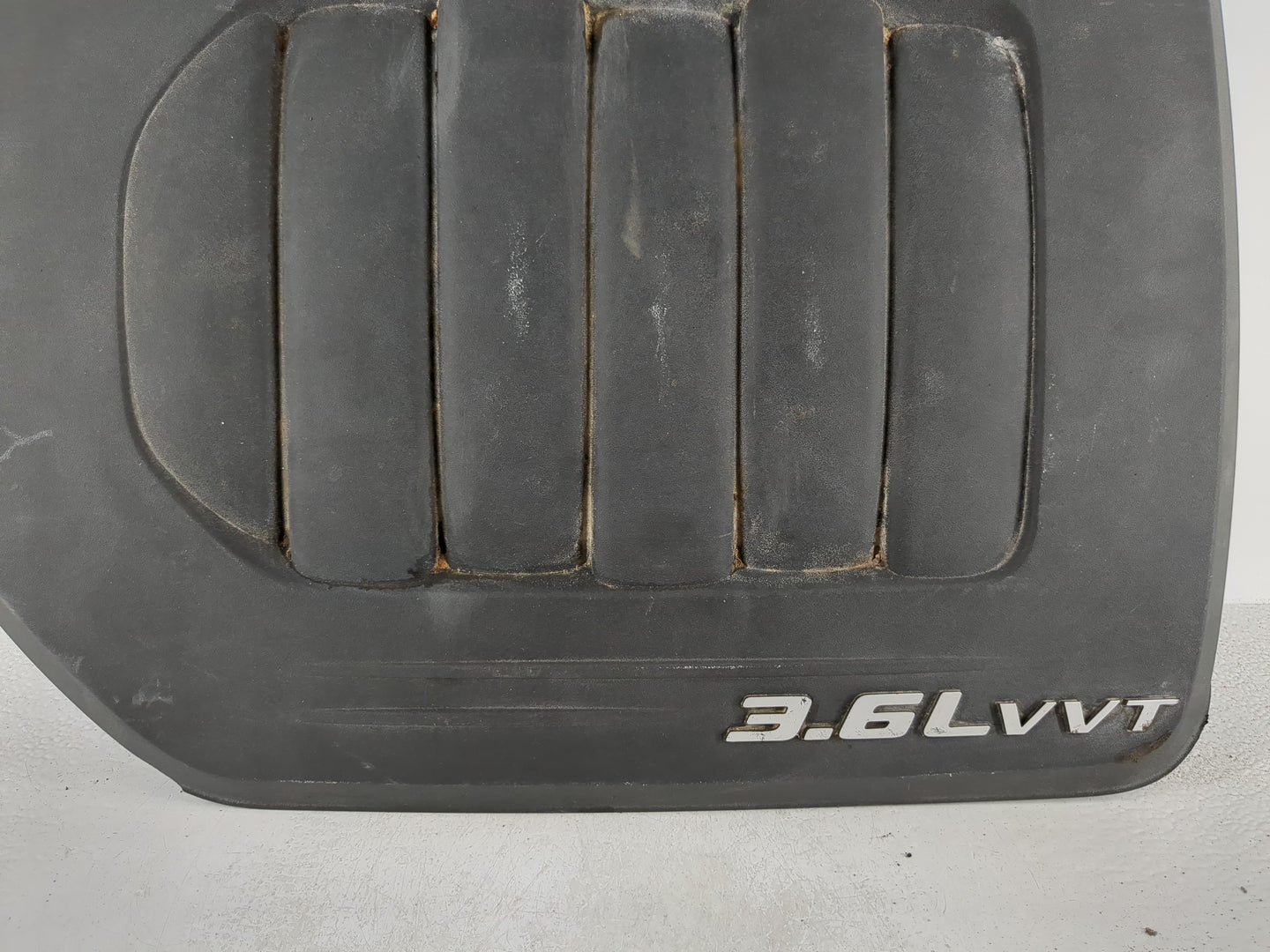 2014 Dodge Grand Caravan Engine Cover - Oemusedautoparts1.com