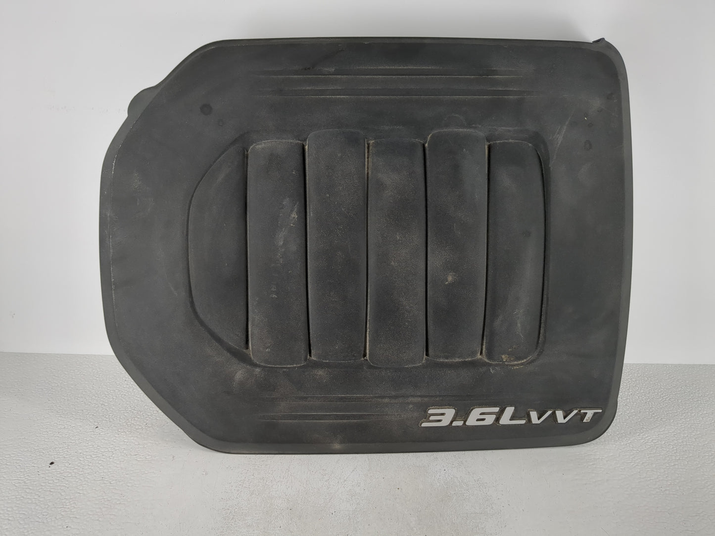 2010 Toyota Matrix Engine Cover