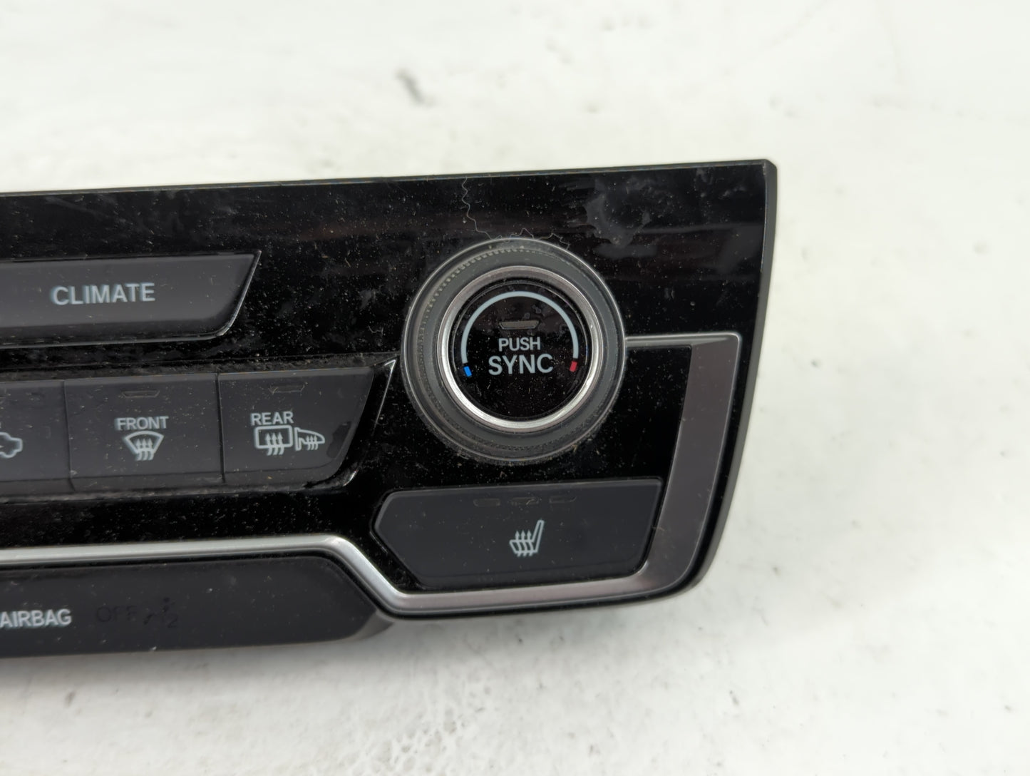 2017-2021 Honda Cr-V Climate Control Module Temperature AC/Heater Replacement P/N:79620TLAA413M1 Fits OEM Used Auto Parts