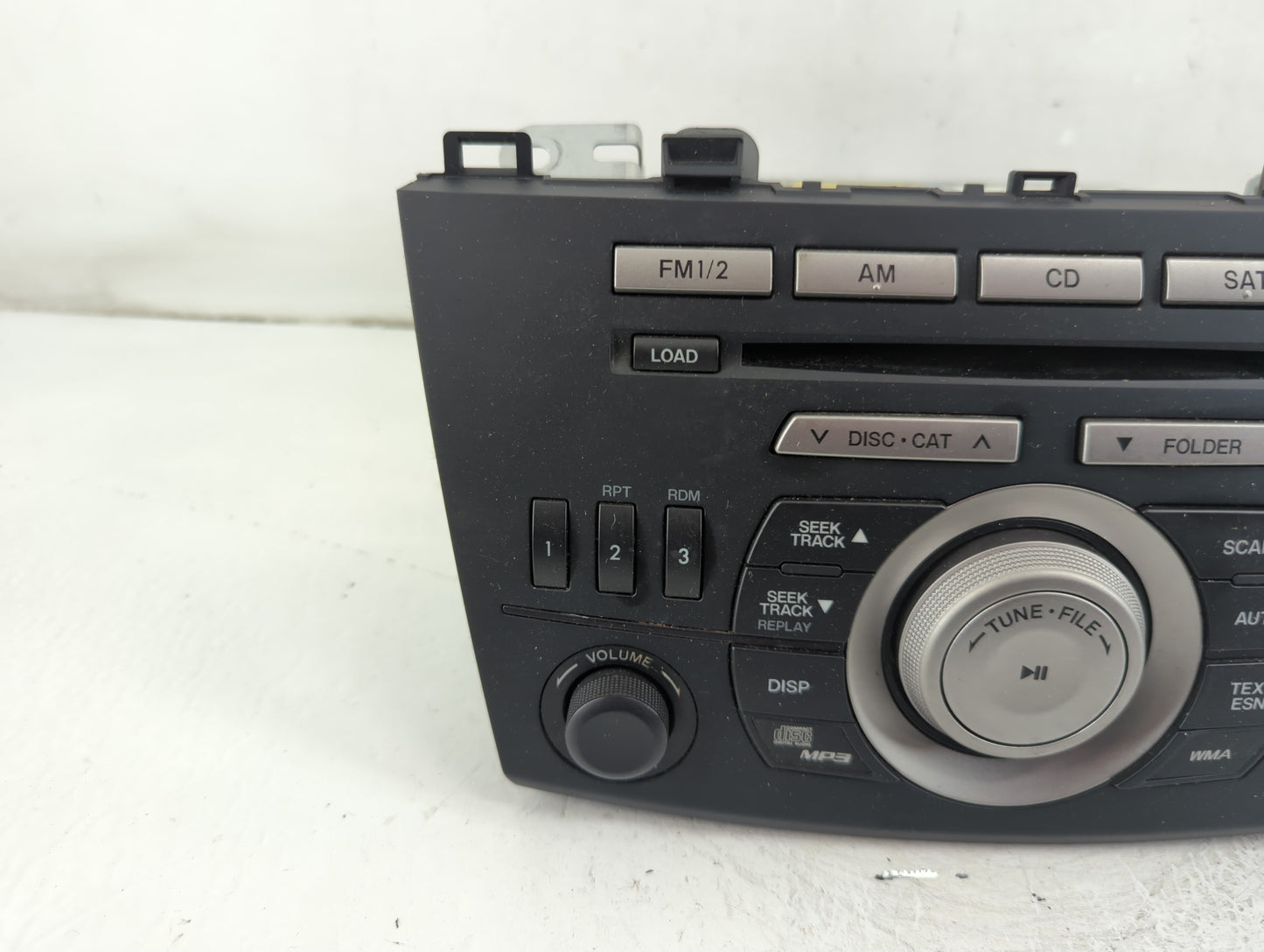 2010 Mazda 3 Radio AM FM Cd Player Receiver Replacement P/N:BBM2 66 AR0A Fits OEM Used Auto Parts - Oemusedautoparts1.com
