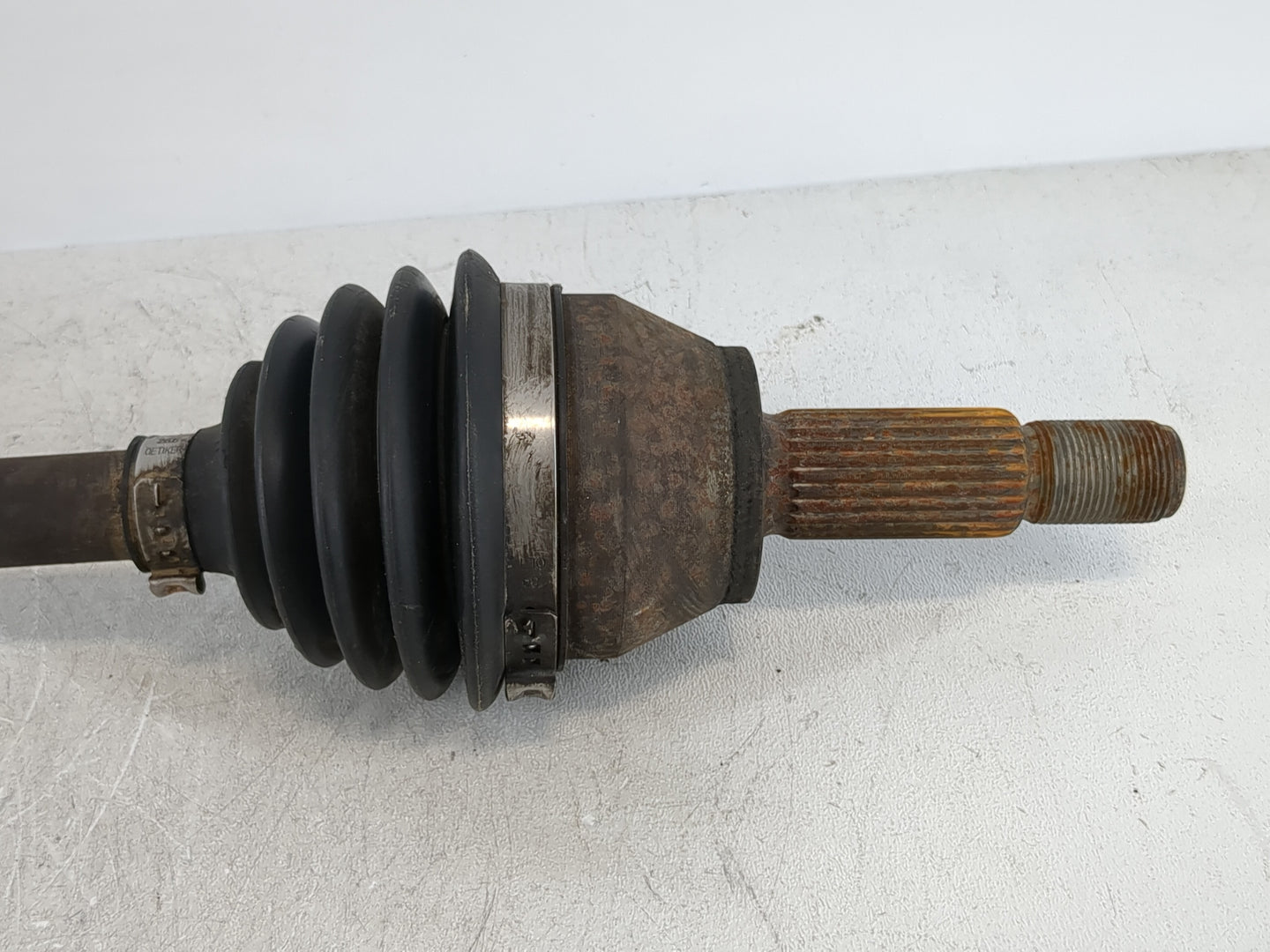 2011-2015 Ford Fiesta Axle Shaft Front Driver Cv C/v - Oemusedautoparts1.com