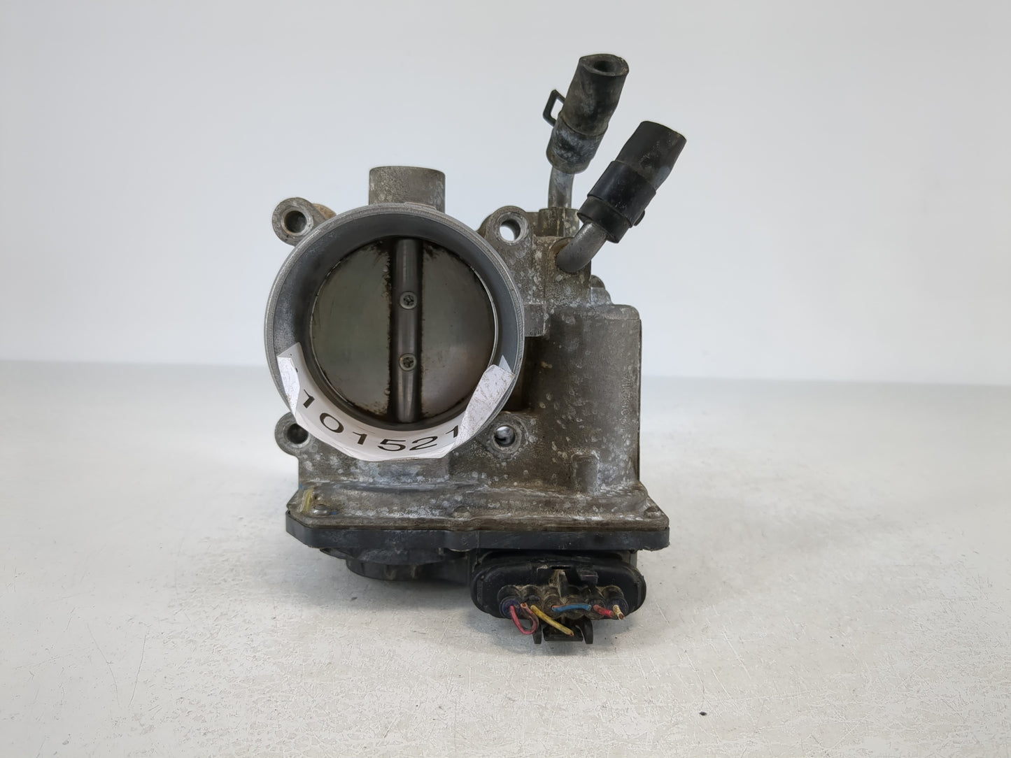 2011-2020 Hyundai Elantra Throttle Body P/N:35100-2E000 Fits Fits 2011 2012 2013 2014 2015 2016 2017 2018 2019 2020 2021 OEM Used Auto Parts - Oemusedautoparts1.com