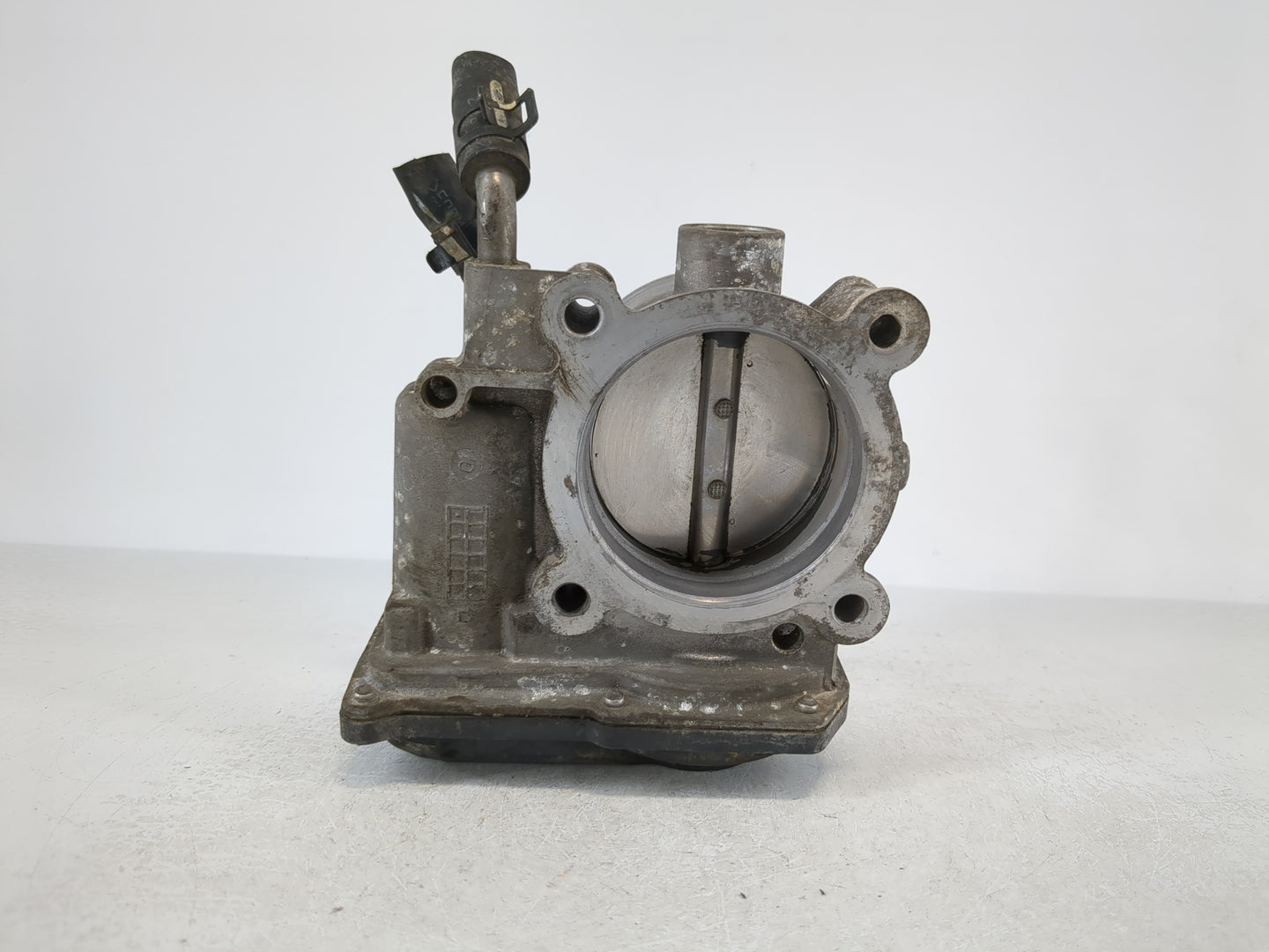 2011-2020 Hyundai Elantra Throttle Body P/N:35100-2E000 Fits Fits 2011 2012 2013 2014 2015 2016 2017 2018 2019 2020 2021 OEM Used Auto Parts - Oemusedautoparts1.com