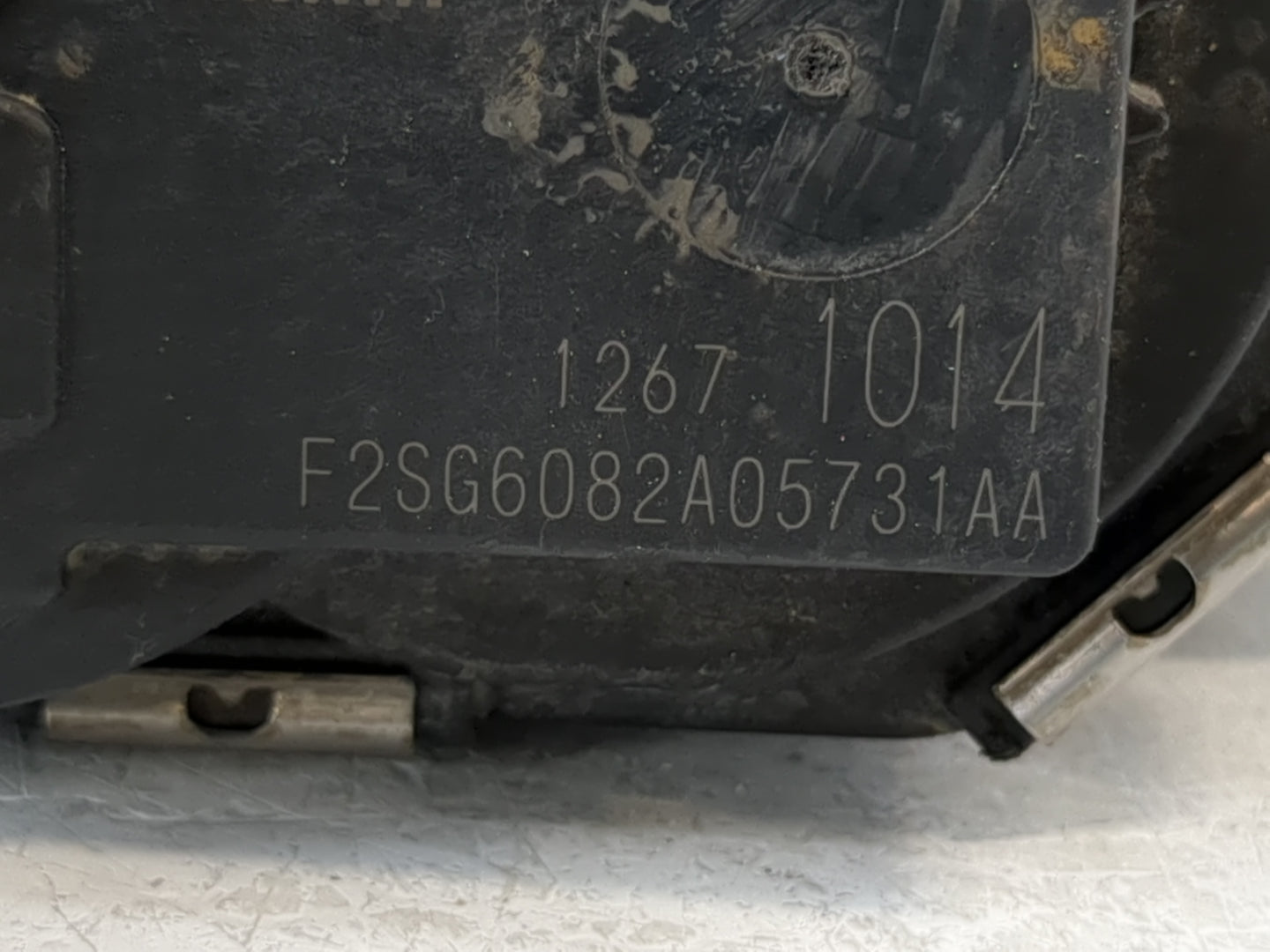 2016-2021 Chevrolet Camaro Throttle Body P/N:12671014 Fits Fits 2016 2017 2018 2019 2020 2021 2022 OEM Used Auto Parts - Oemusedautoparts1.com