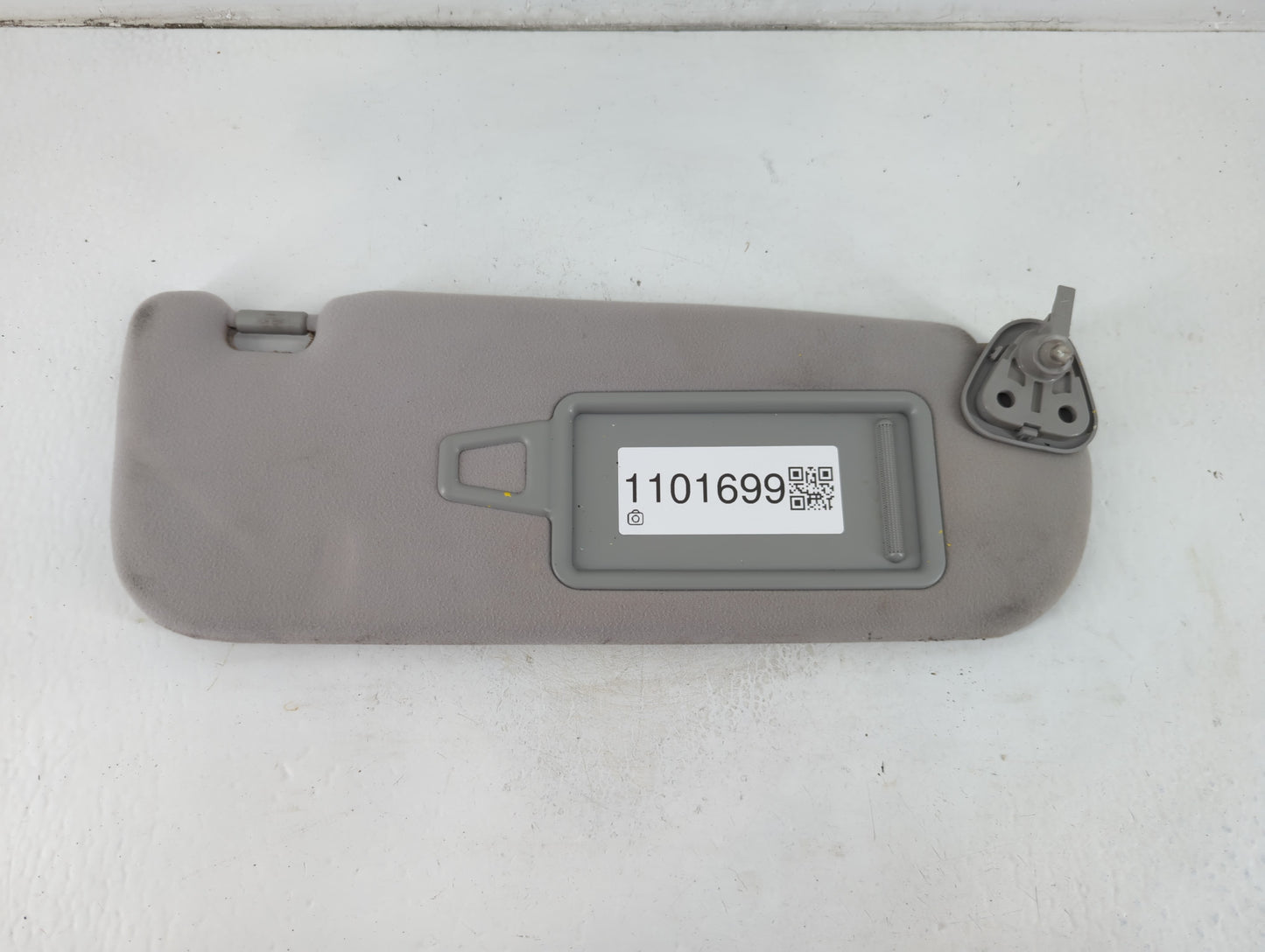 2011-2016 Kia Optima Sun Visor Shade Replacement Passenger Right Mirror Fits Fits 2011 2012 2013 2014 2015 2016 OEM Used Auto Parts - Oemusedautoparts1.com
