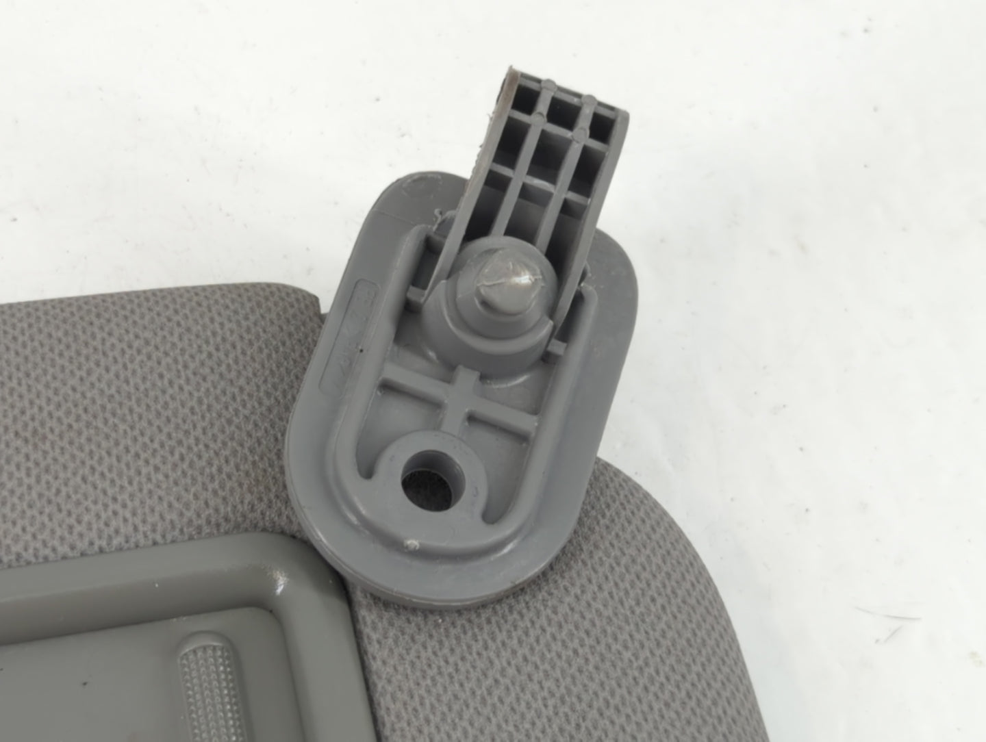 2014-2017 Hyundai Accent Sun Visor Shade Replacement Passenger Right Mirror Fits Fits 2014 2015 2016 2017 OEM Used Auto Parts - Oemusedautoparts1.com
