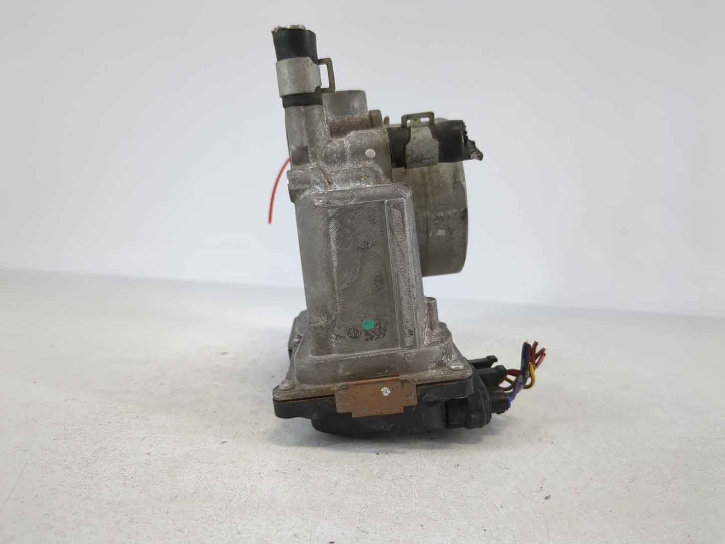 2007-2012 Nissan Sentra Throttle Body P/N:ET-A60-02 A Fits OEM Used Auto Parts - Oemusedautoparts1.com