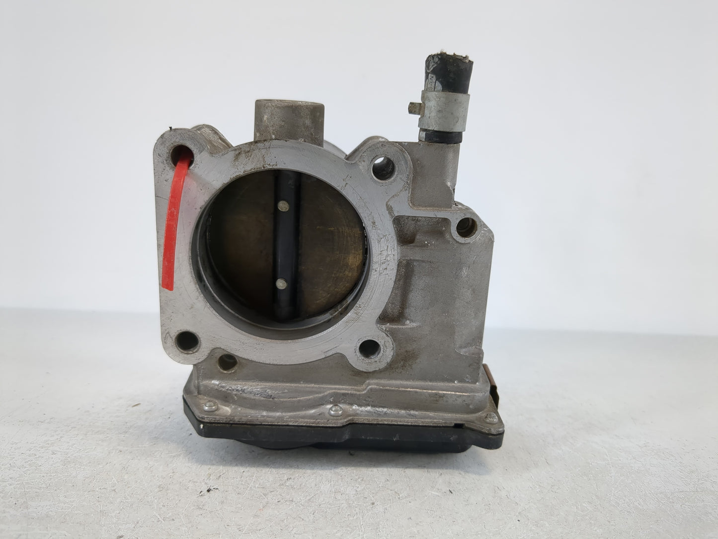 2007-2012 Nissan Sentra Throttle Body P/N:ET-A60-02 A Fits OEM Used Auto Parts - Oemusedautoparts1.com