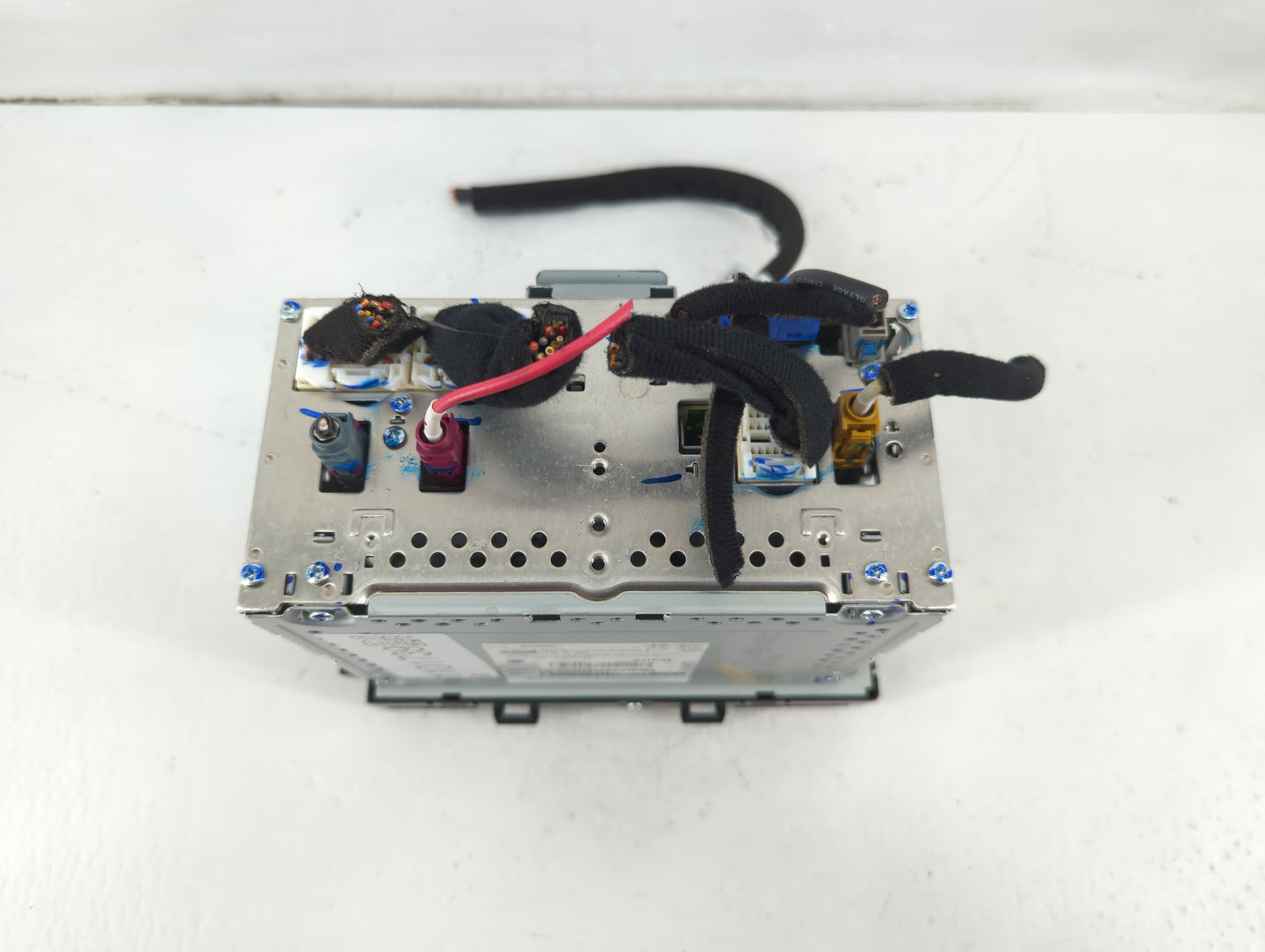 2018-2019 Hyundai Sonata Radio AM FM Cd Player Receiver Replacement P/N:96160C2UB04X Fits Fits 2018 2019 OEM Used Auto Parts - Oemusedautoparts1.com