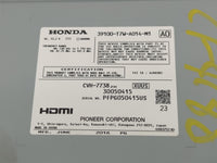 2016 Honda Hr-V Radio AM FM Cd Player Receiver Replacement P/N:37100-T7W-A014-M1 39100-T7W-A710-M1 Fits OEM Used Auto Parts - Oemusedautoparts1.com