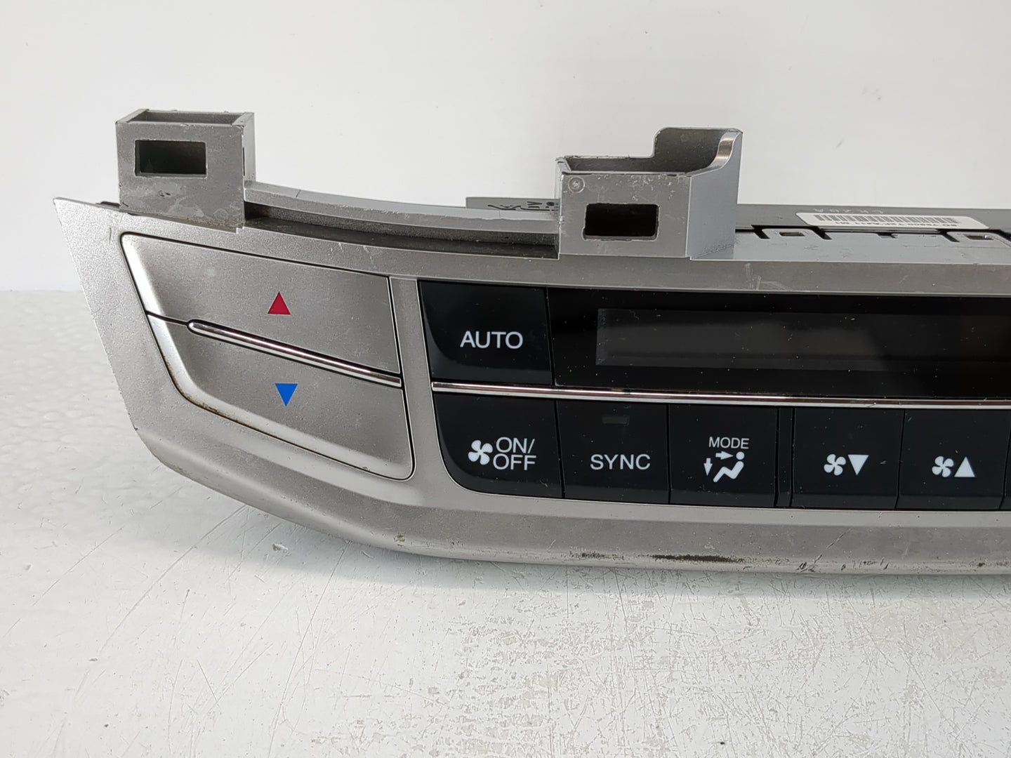 2013-2015 Honda Accord Climate Control Module Temperature AC/Heater Replacement P/N:79600T2FA611M1 Fits Fits 2013 2014 2015 OEM Used Auto Parts - Oemusedautoparts1.com
