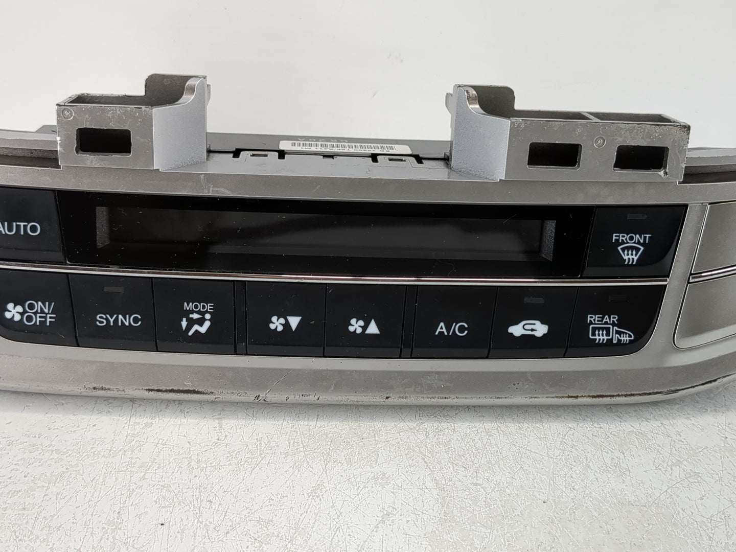 2013-2015 Honda Accord Climate Control Module Temperature AC/Heater Replacement P/N:79600T2FA611M1 Fits Fits 2013 2014 2015 OEM Used Auto Parts - Oemusedautoparts1.com