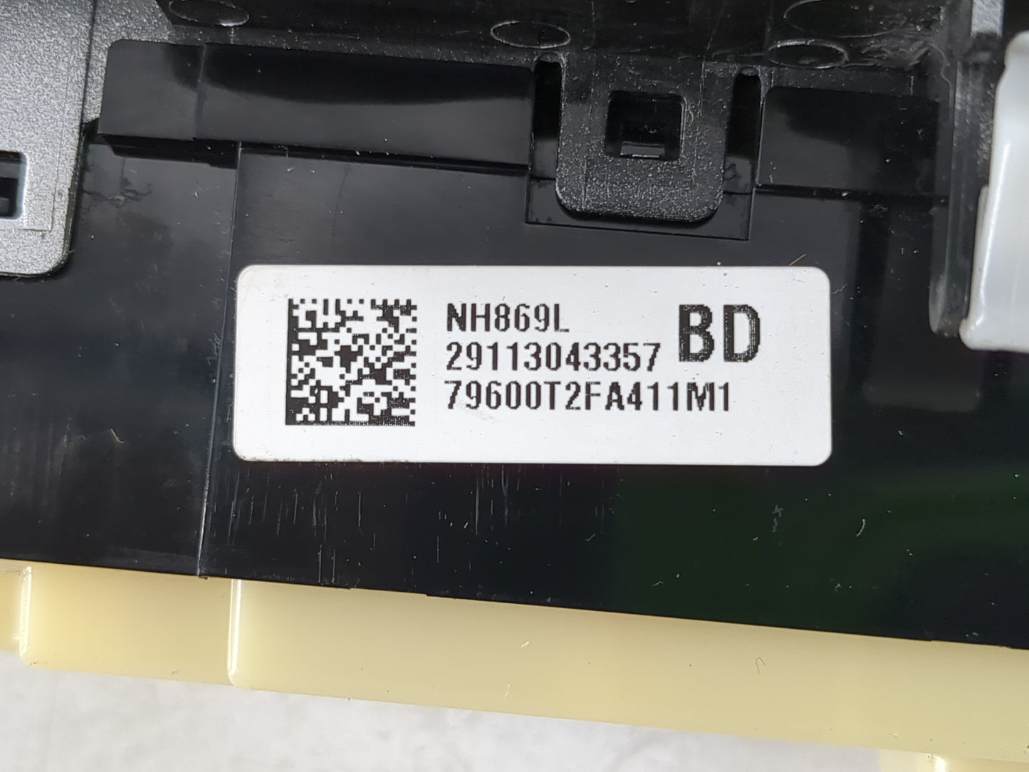 2013-2015 Honda Accord Climate Control Module Temperature AC/Heater Replacement P/N:79600T2FA611M1 Fits Fits 2013 2014 2015 OEM Used Auto Parts - Oemusedautoparts1.com