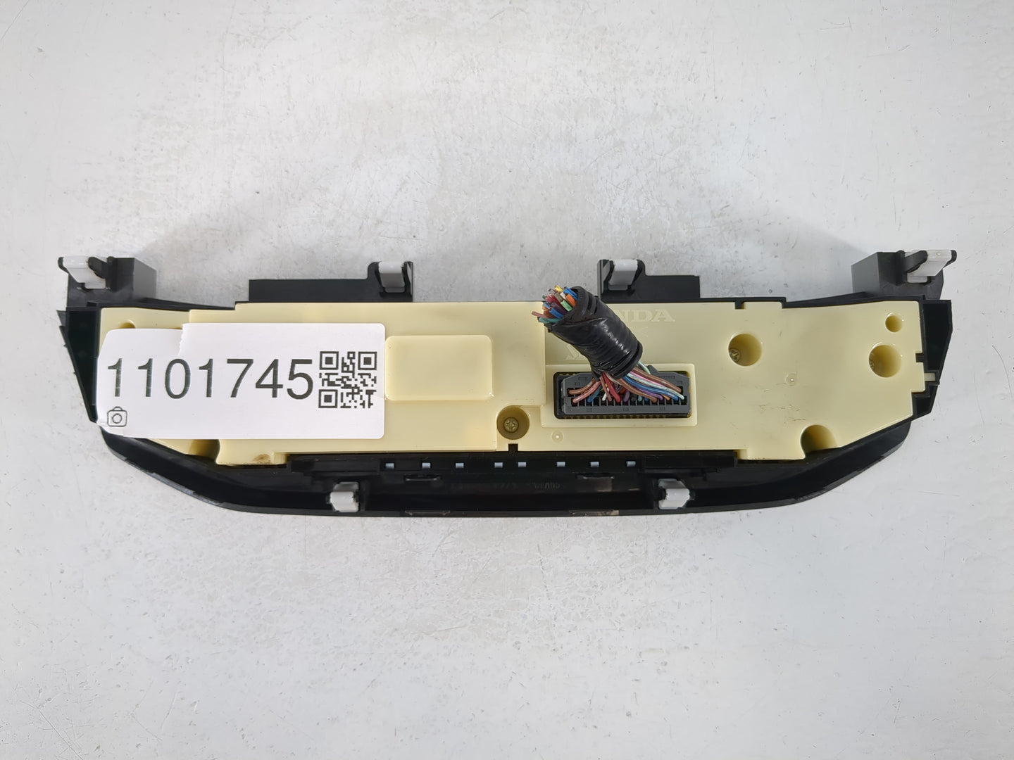 2013-2015 Honda Accord Climate Control Module Temperature AC/Heater Replacement P/N:79600 T2F A611 M1 Fits Fits 2013 2014 2015 OEM Used Auto Parts - Oemusedautoparts1.com