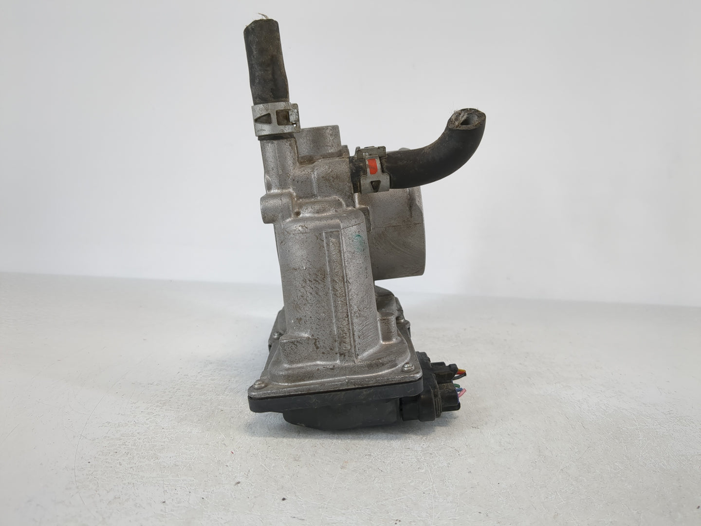 2016-2022 Honda Civic Throttle Body P/N:22030-37060 Fits Fits 2016 2017 2018 2019 2020 2021 2022 OEM Used Auto Parts - Oemusedautoparts1.com