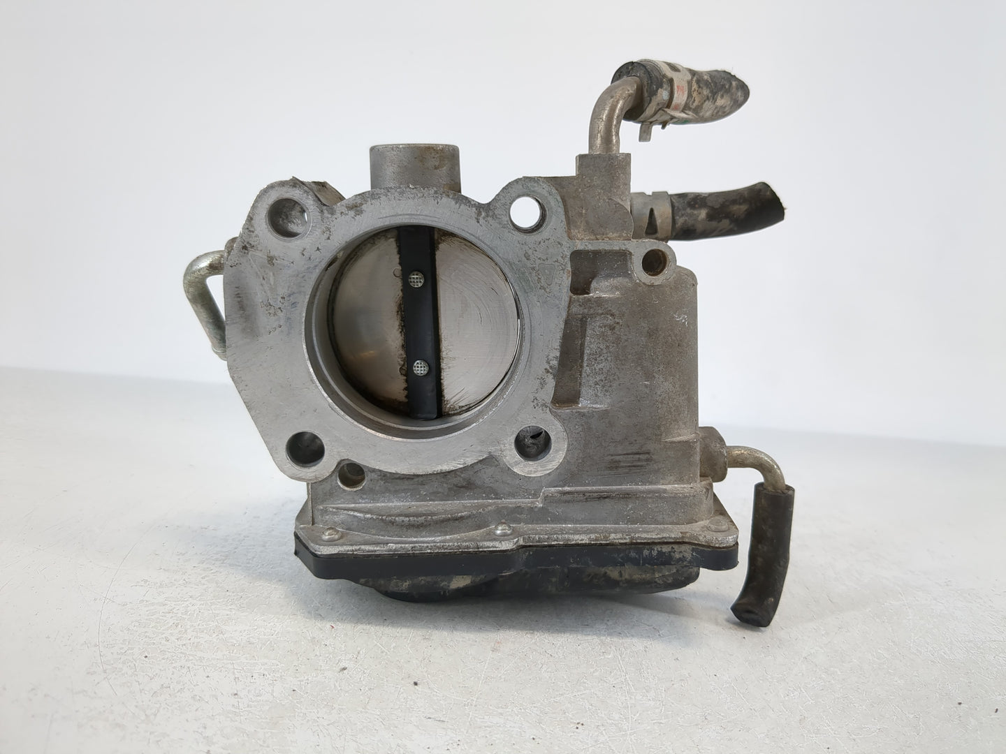 2007-2011 Toyota Camry Throttle Body P/N:22030-0H030 Fits Fits 2006 2007 2008 2009 2010 2011 2012 2013 2014 2015 OEM Used Auto Parts - Oemusedautoparts1.com