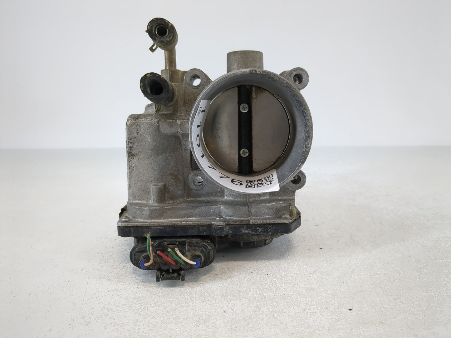 2013-2018 Nissan Altima Throttle Body P/N:3TA60-01 AA Fits Fits 2013 2014 2015 2016 2017 2018 2019 2020 OEM Used Auto Parts - Oemusedautoparts1.com
