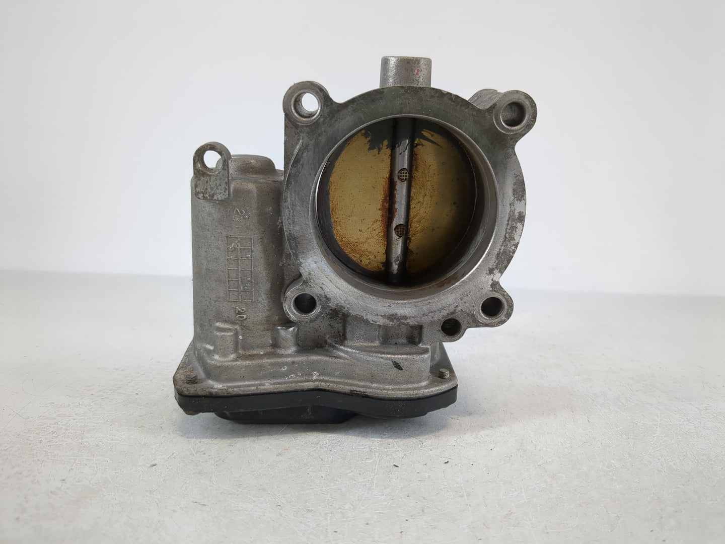 2021-2022 Hyundai Elantra Throttle Body P/N:35100-2J410 Fits Fits 2021 2022 OEM Used Auto Parts - Oemusedautoparts1.com
