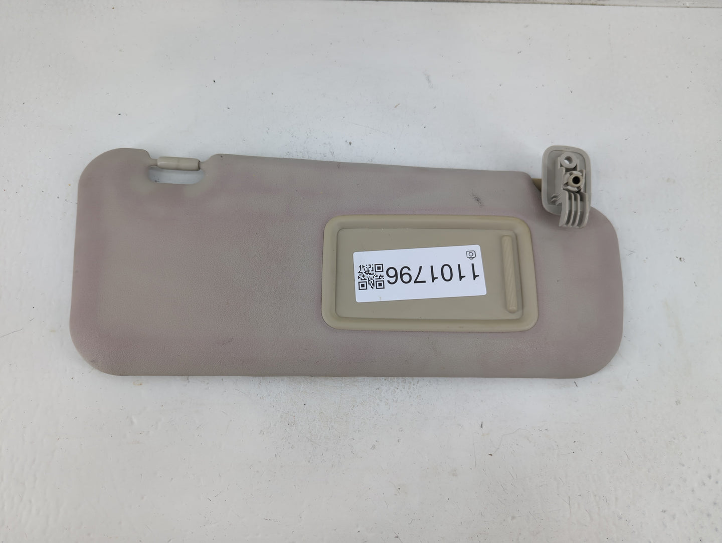 2010-2013 Mazda 3 Sun Visor Shade Replacement Passenger Right Mirror Fits Fits 2010 2011 2012 2013 OEM Used Auto Parts - Oemusedautoparts1.com