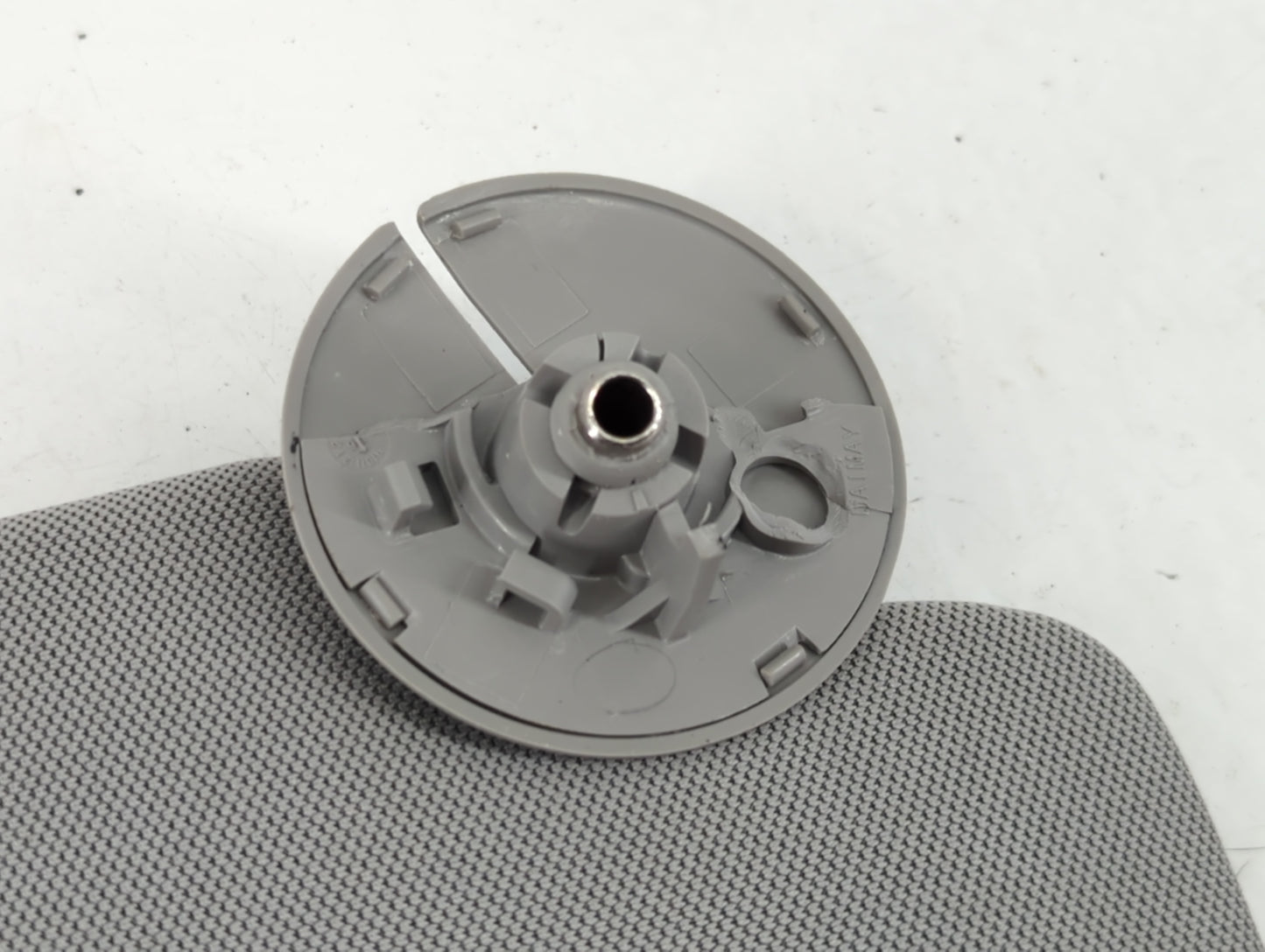 2017-2021 Chevrolet Trax Sun Visor Shade Replacement Passenger Right Mirror Fits Fits 2017 2018 2019 2020 2021 OEM Used Auto Parts