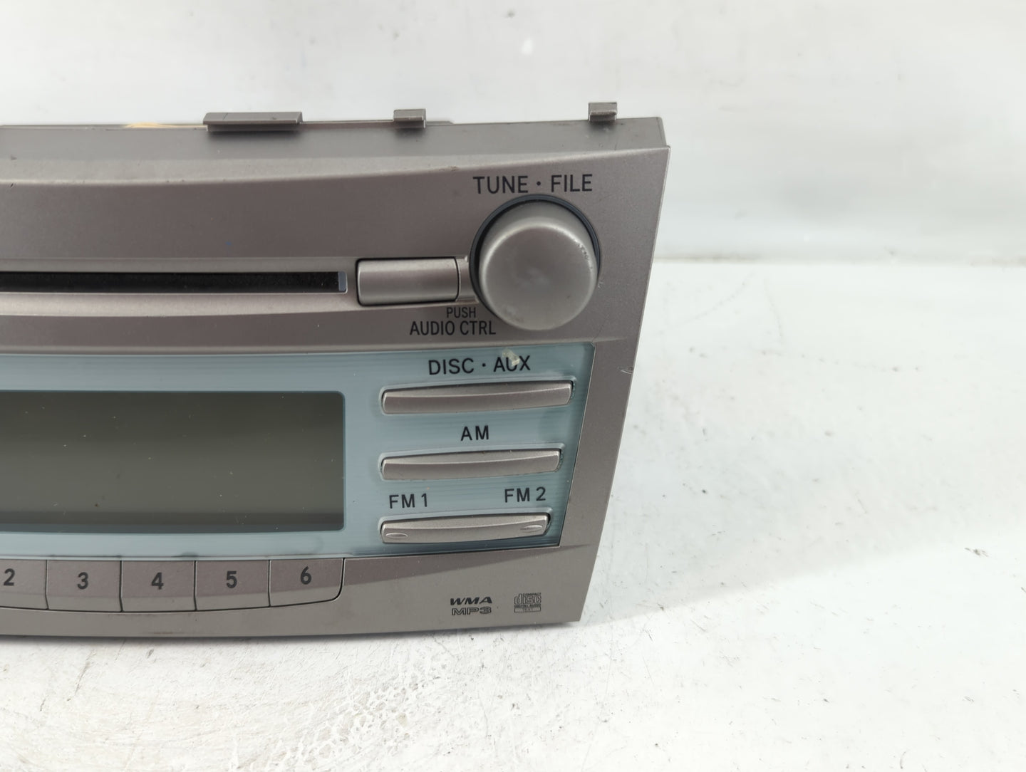 2007-2009 Toyota Camry Radio AM FM Cd Player Receiver Replacement P/N:86120-06180 Fits Fits 2007 2008 2009 OEM Used Auto Parts - Oemusedautoparts1.com