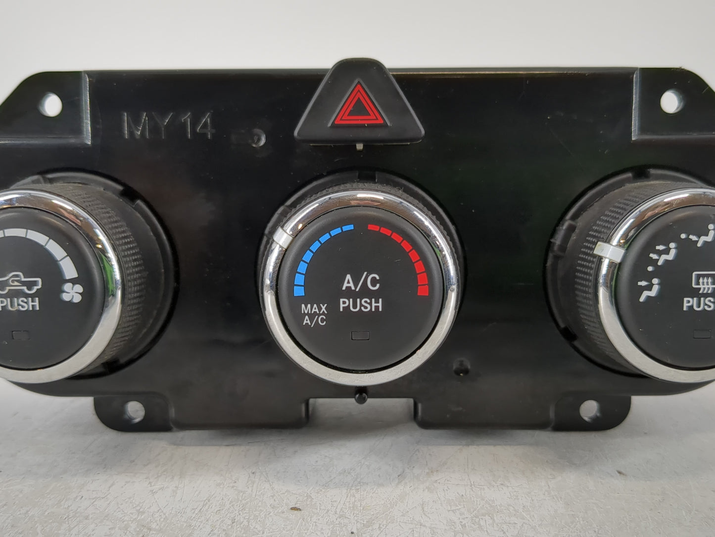 2015 Dodge Ram 1500 Climate Control Module Temperature AC/Heater Replacement P/N:P68236776AB Fits OEM Used Auto Parts