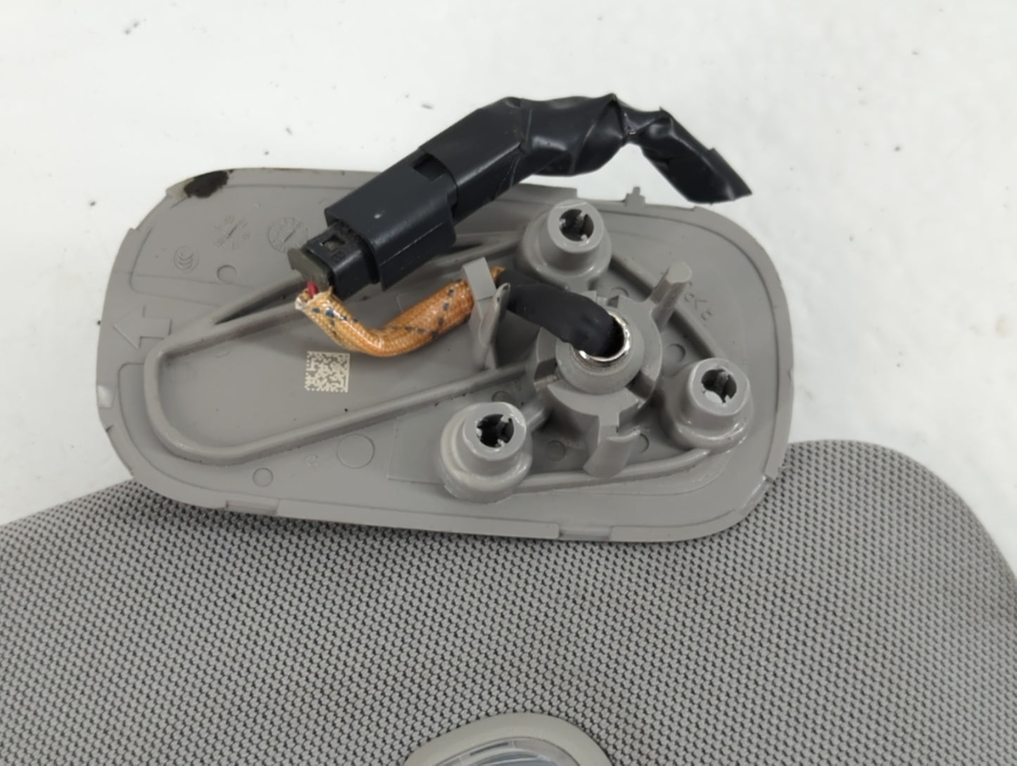 2014-2019 Chevrolet Silverado 1500 Sun Visor Shade Replacement Passenger Right Mirror Fits Fits 2014 2015 2016 2017 2018 2019 OEM Used Auto Parts