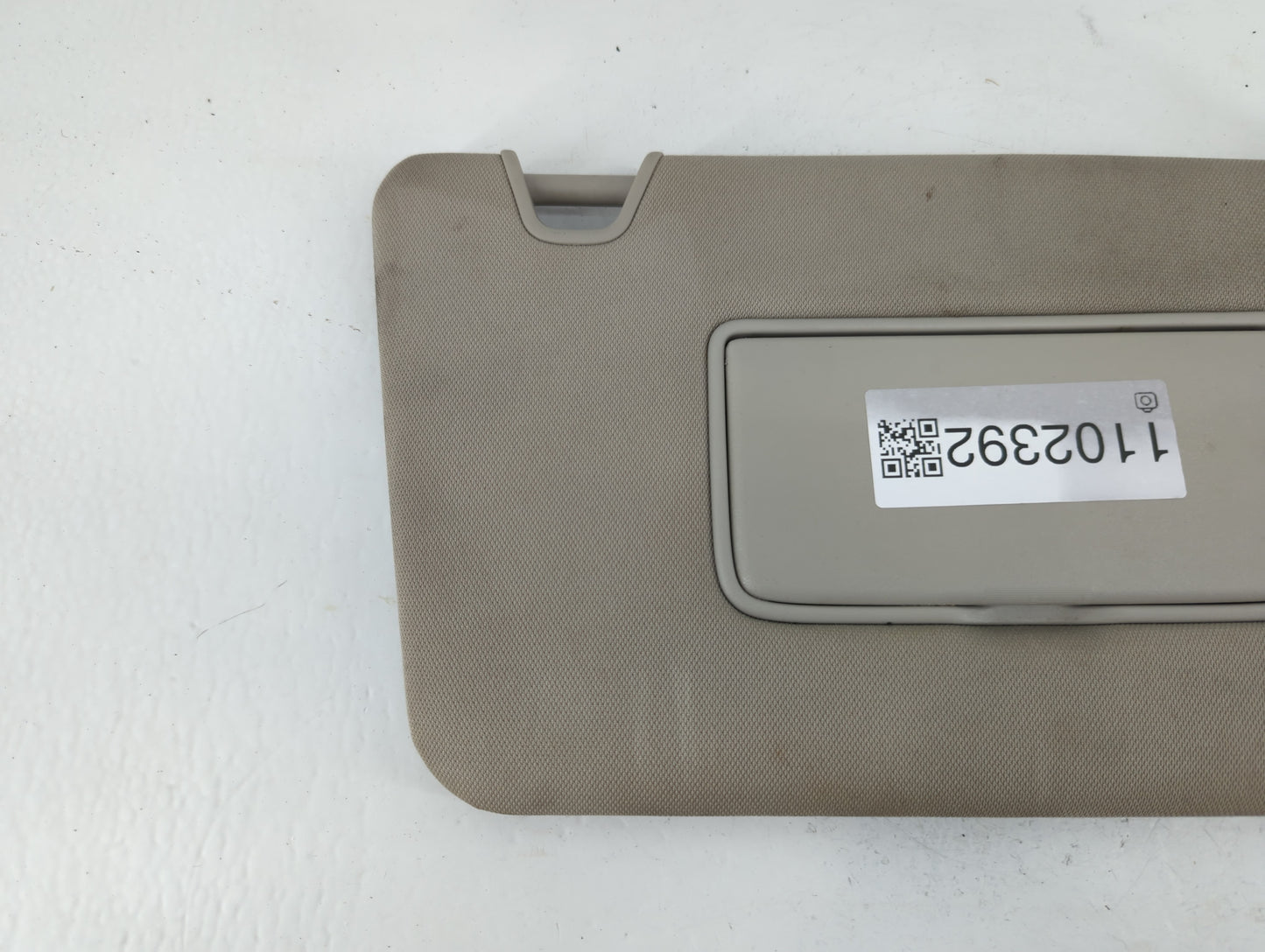 2017 Nissan Rogue Sun Visor Shade Replacement Passenger Right Mirror Fits OEM Used Auto Parts - Oemusedautoparts1.com