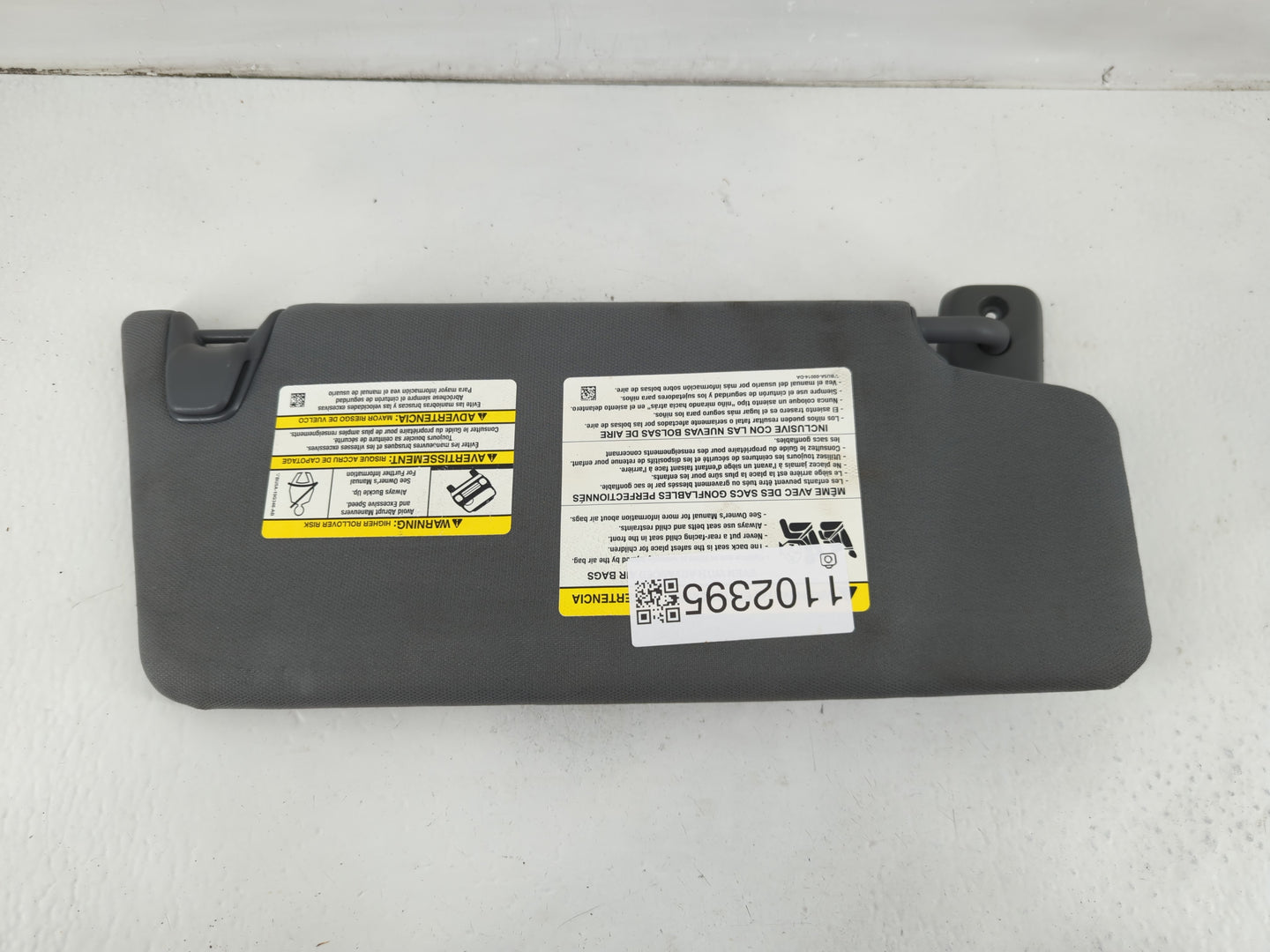 2011-2014 Ford F-150 Sun Visor Shade Replacement Passenger Right Mirror Fits Fits 2011 2012 2013 2014 OEM Used Auto Parts - Oemusedautoparts1.com